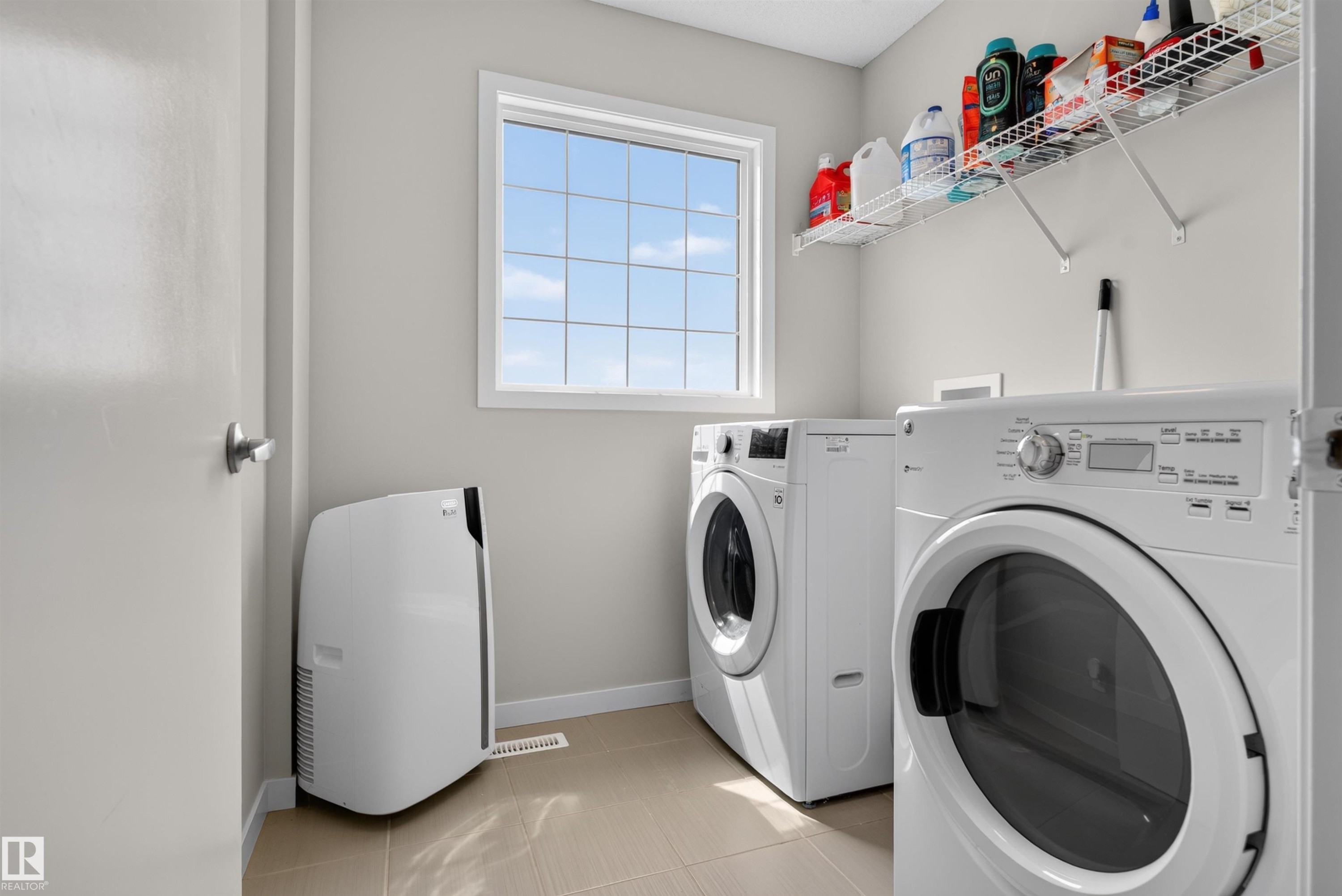 Laundry room - 4612 Westcliff Point(E), Edmonton, AB