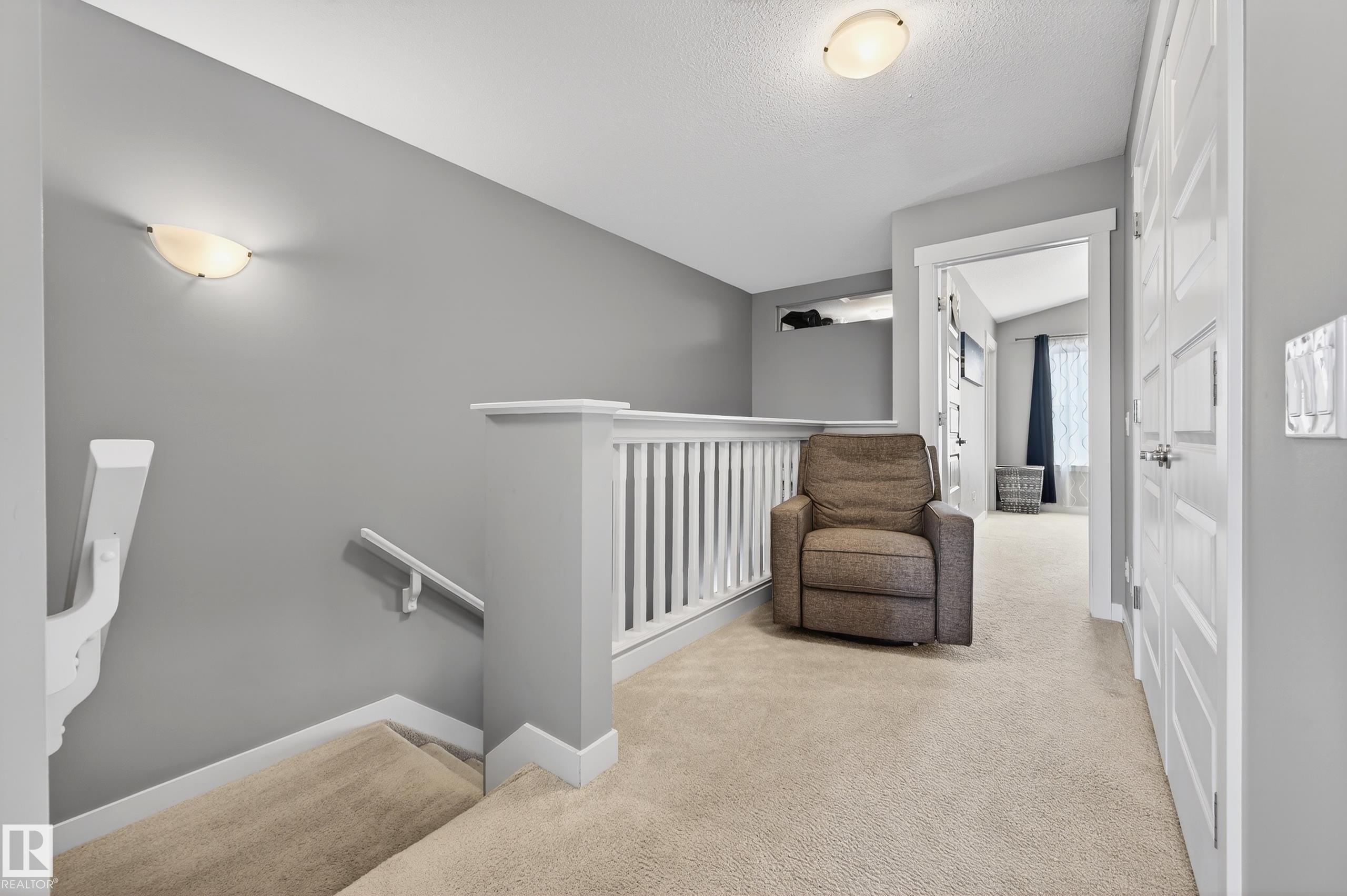 3428 Cherry Way Sw, Edmonton, AB - Indoor Photo Showing Other Room