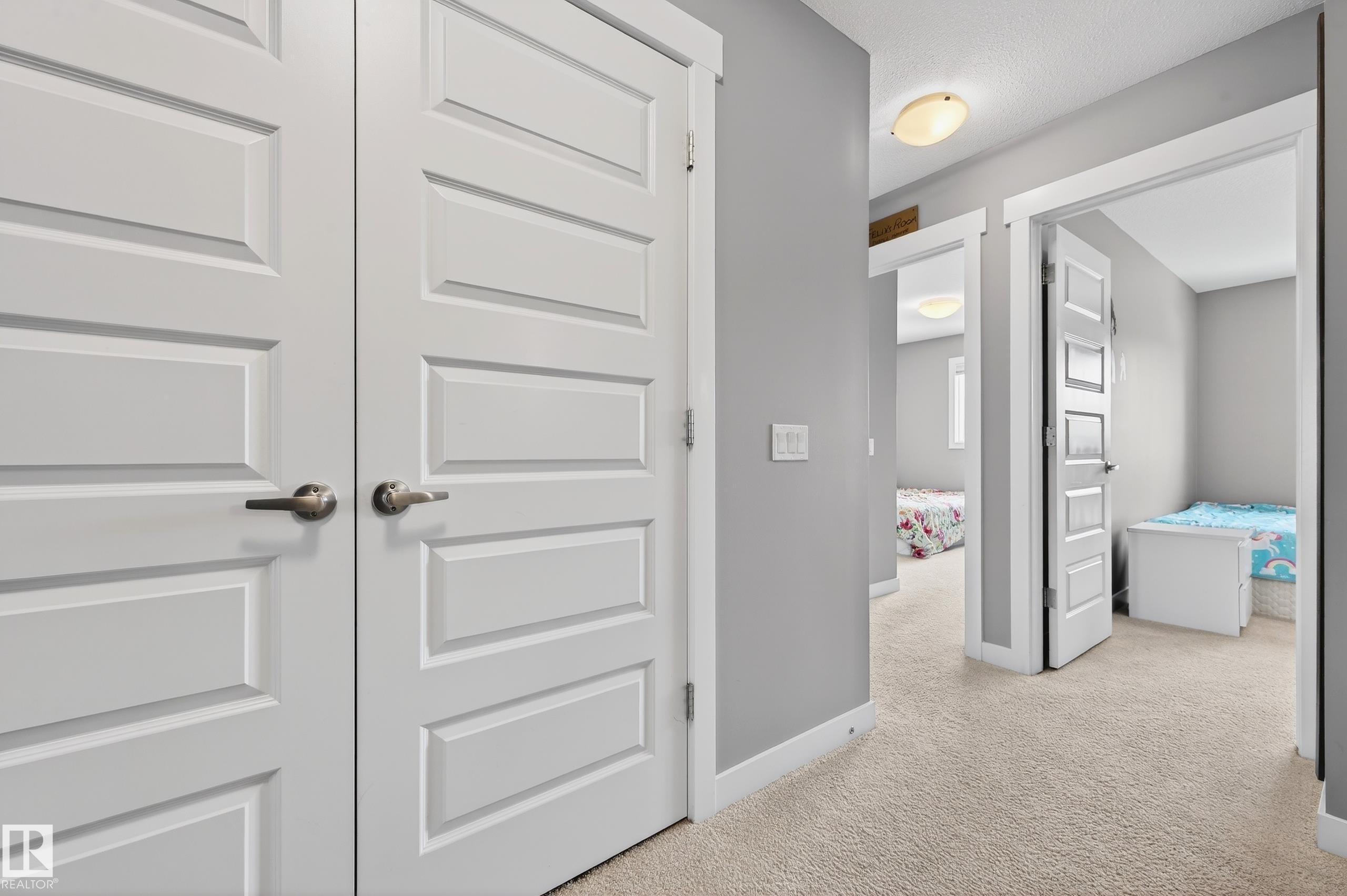 3428 Cherry Way Sw, Edmonton, AB - Indoor Photo Showing Other Room