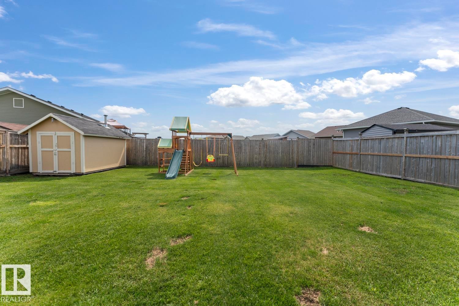 5911 Meadow Way, Cold Lake, AB