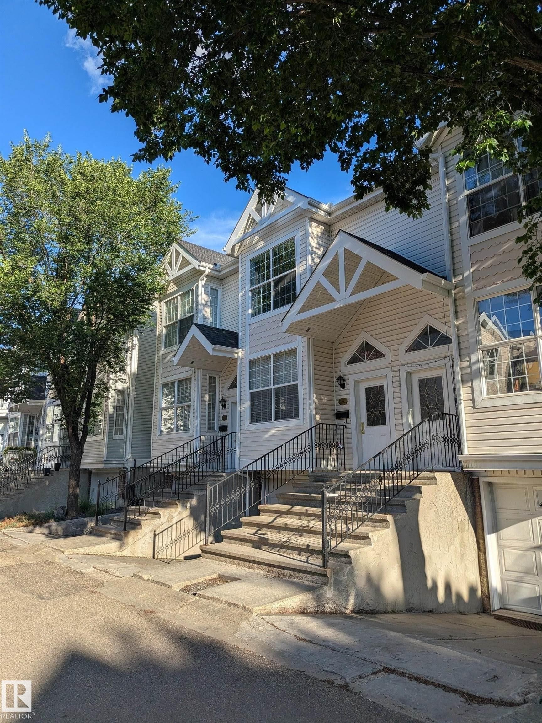 #11 10235 111 St Nw, Edmonton, AB