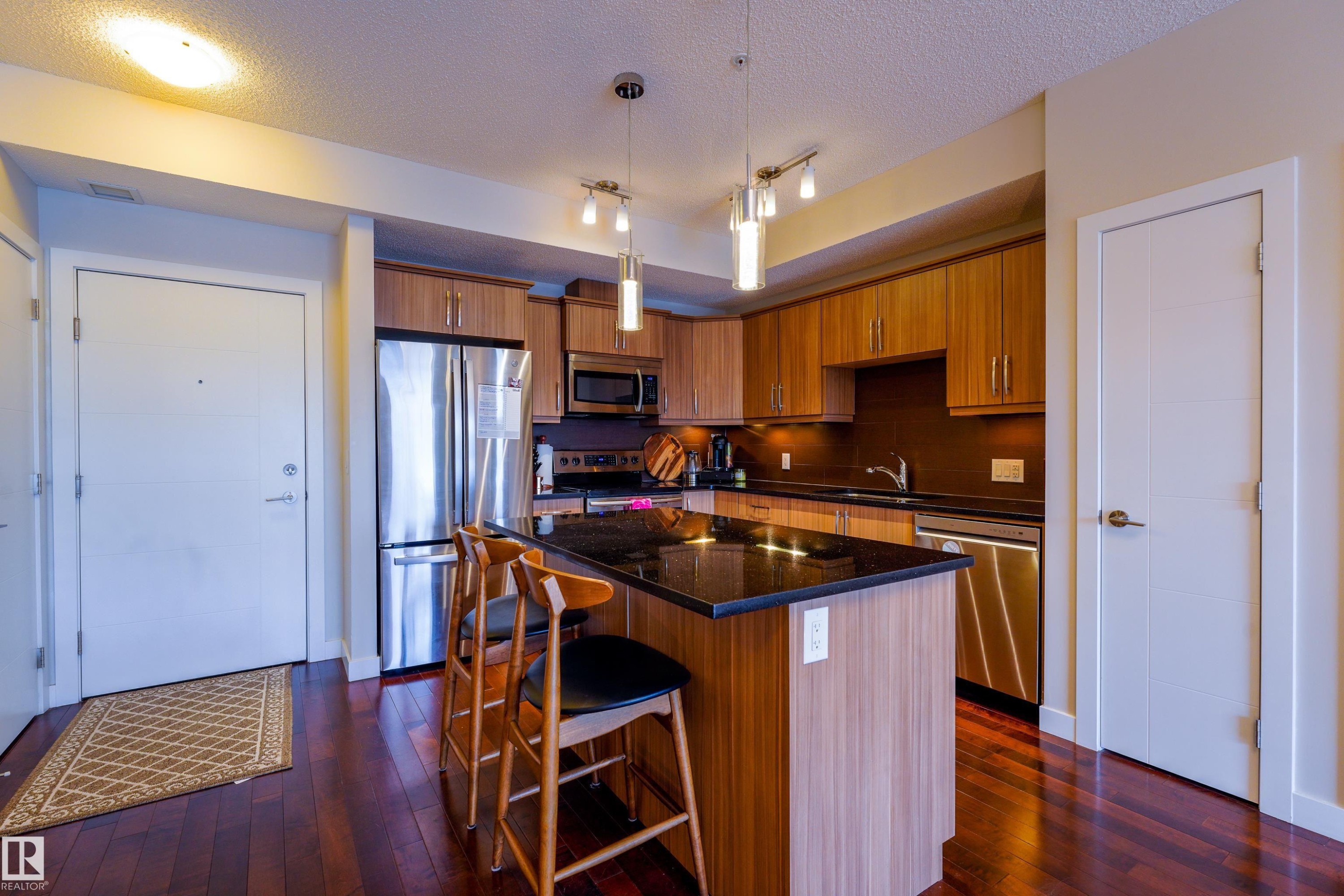 316 10523 123 Street, Edmonton, AB
