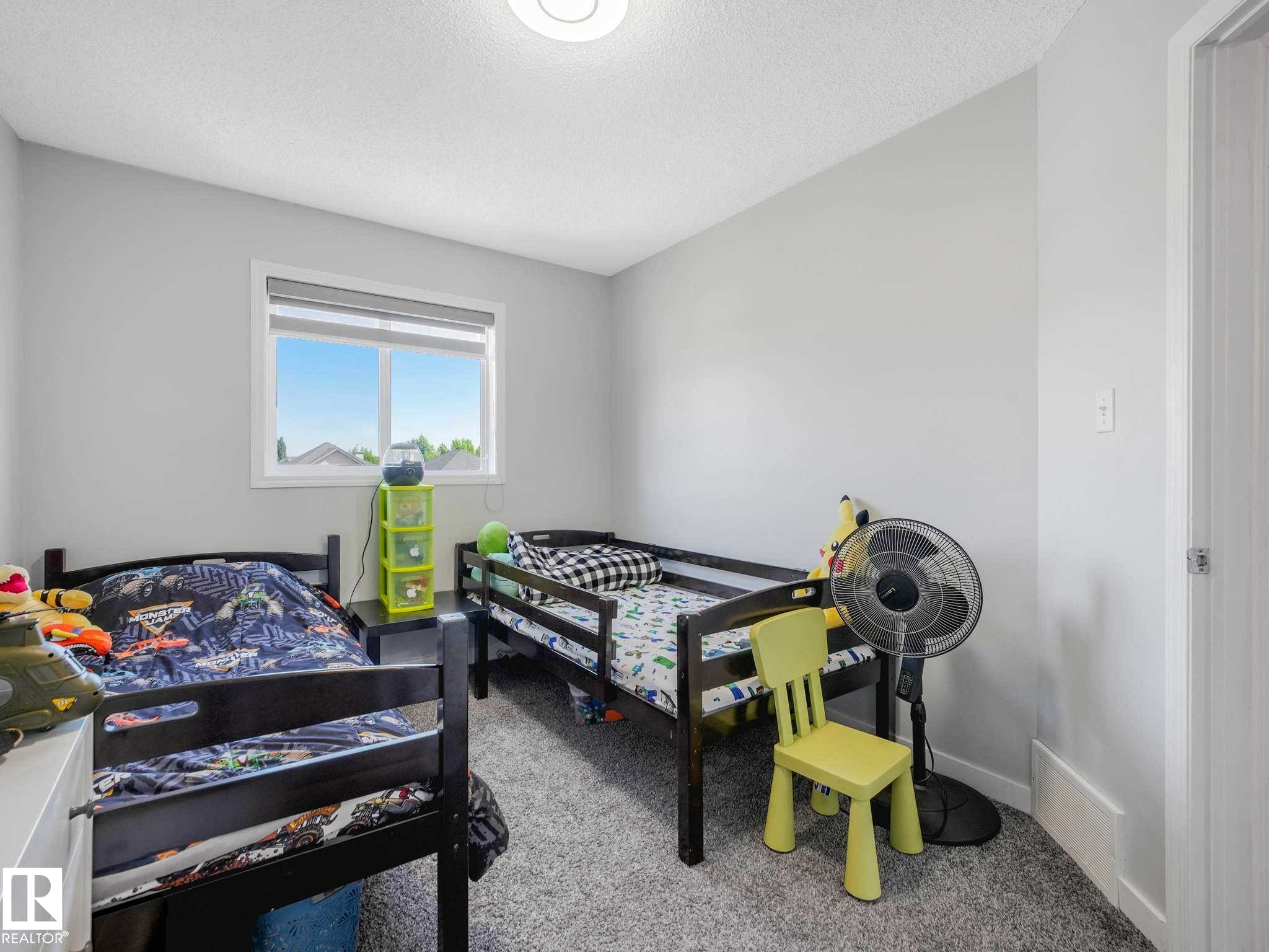 21360 89 Avenue, Edmonton, AB
