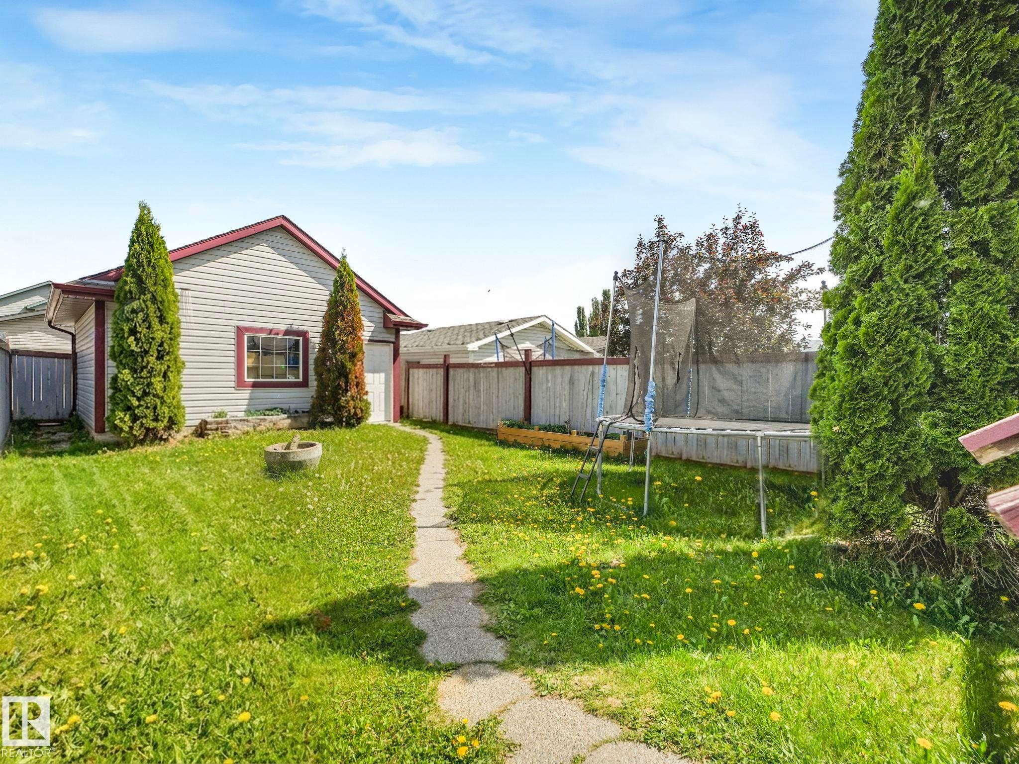 21360 89 Avenue, Edmonton, AB