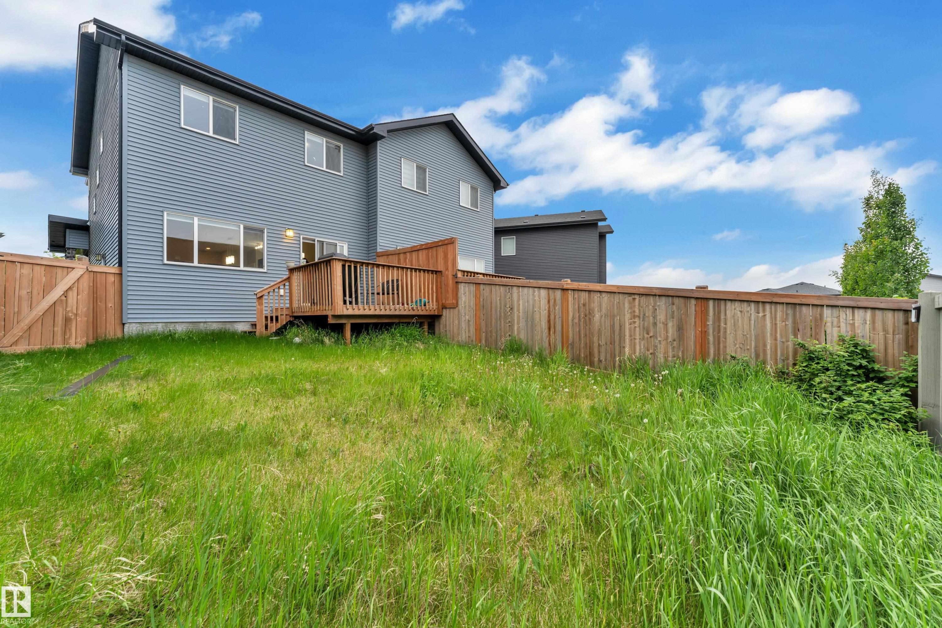 Back house - 9328 Pear Link Link, Edmonton, AB