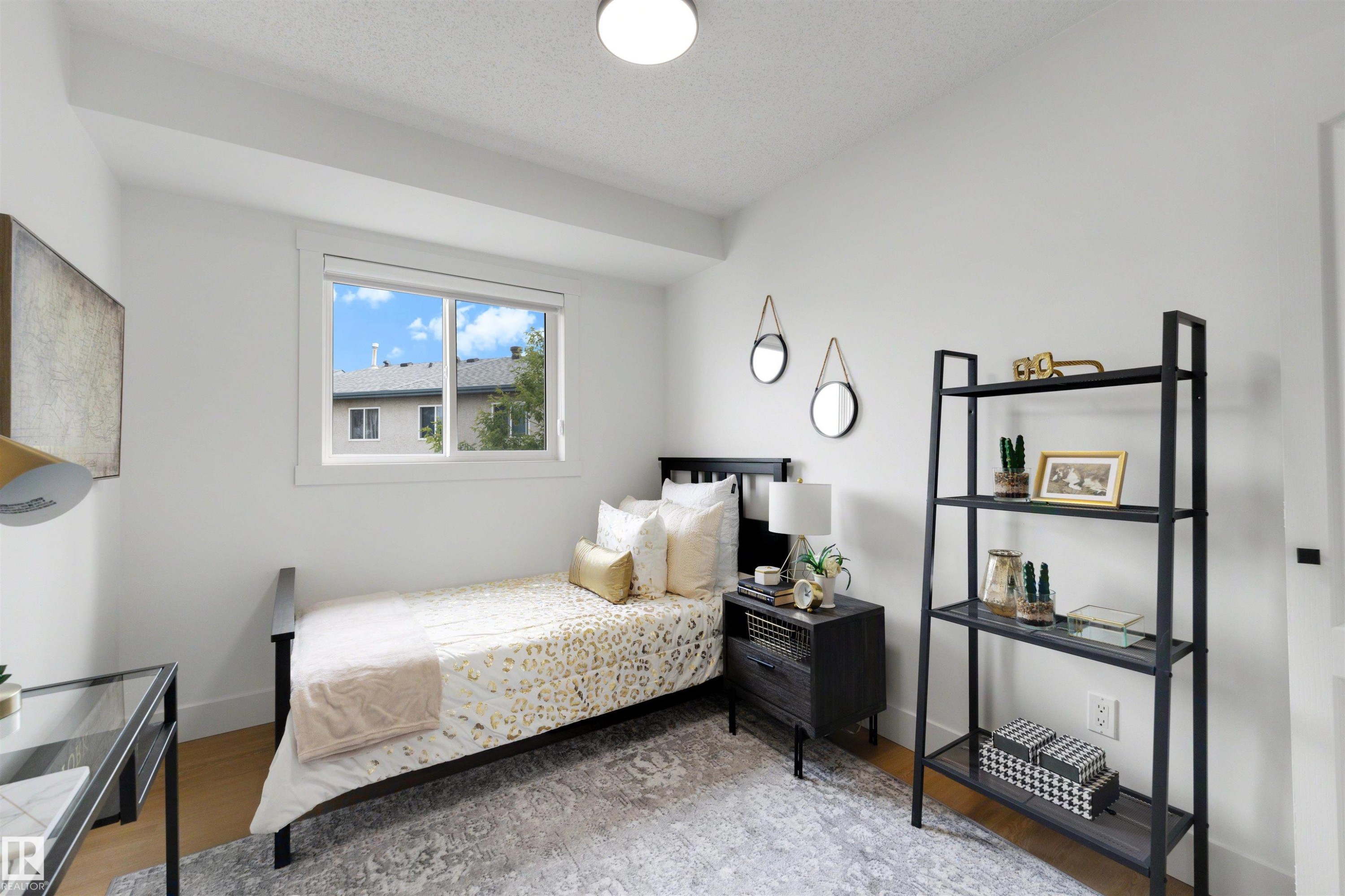 White interior walls and ceiling with recessed lighting - 12611 47 Street, Edmonton, AB