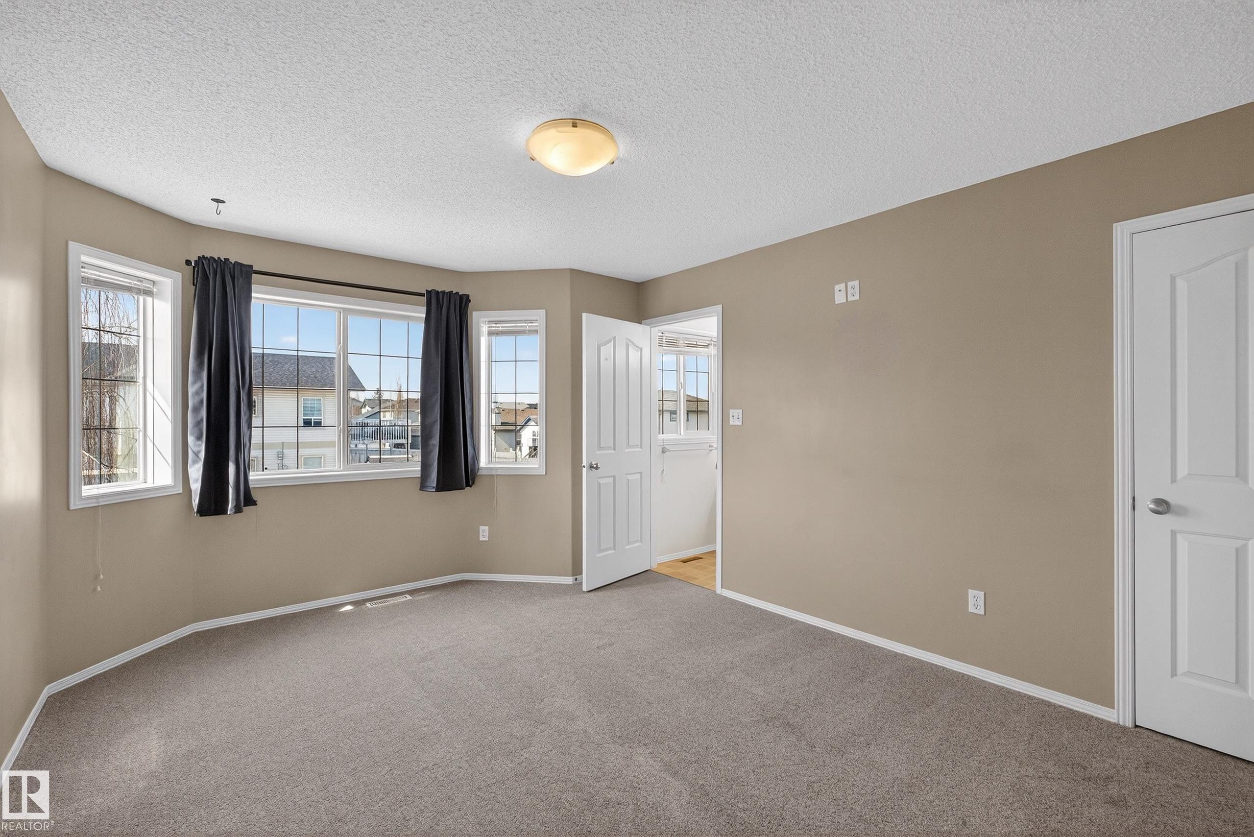 3779 18 Street, Edmonton, AB