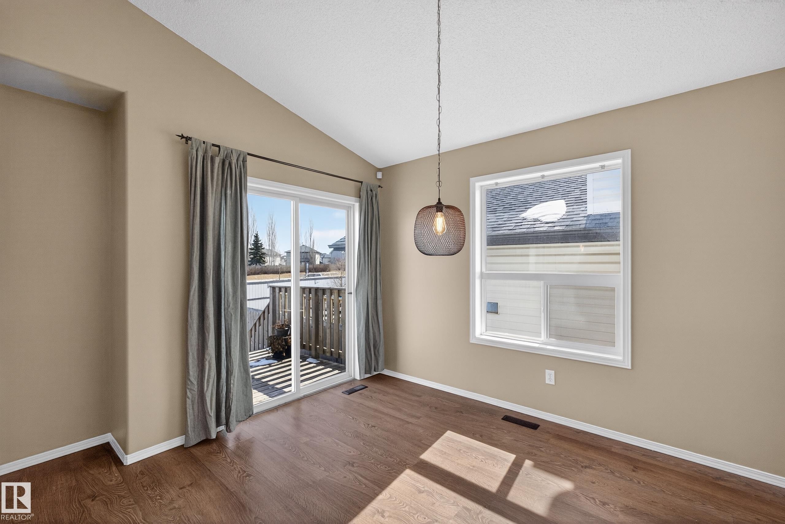 3779 18 Street, Edmonton, AB