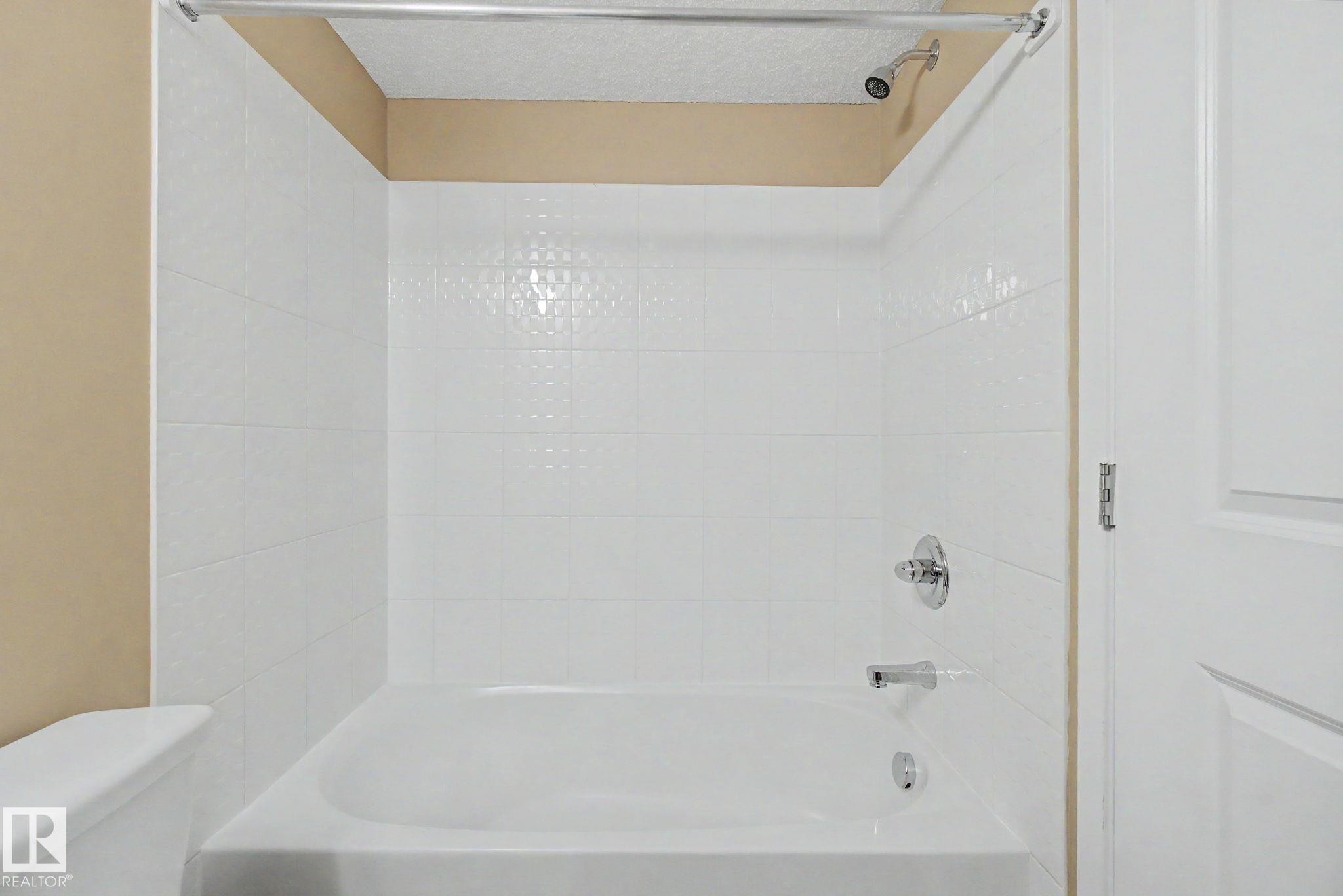 123 5370 Chappelle Road, Edmonton, AB