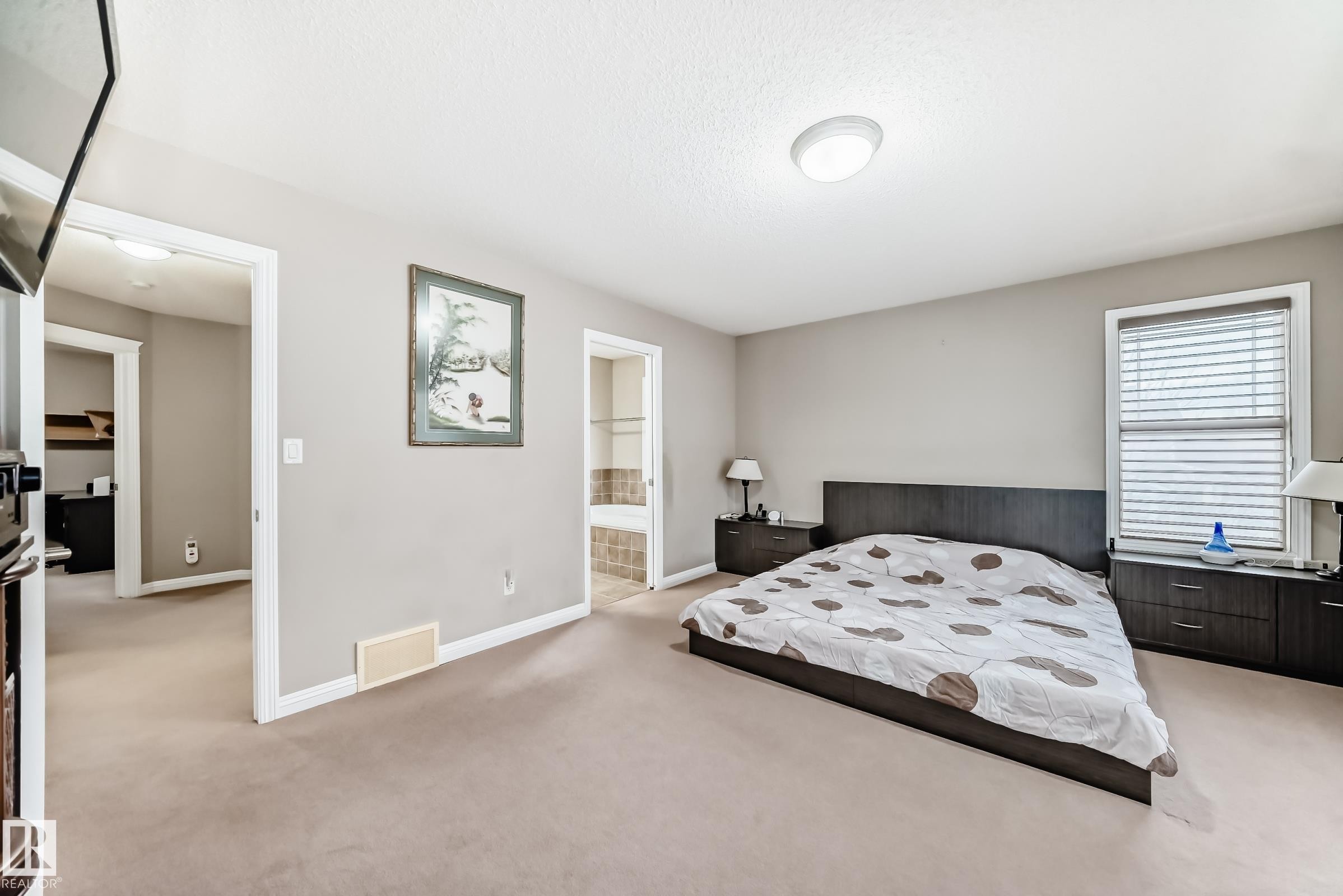 351 Griesbach School Road, Edmonton, AB