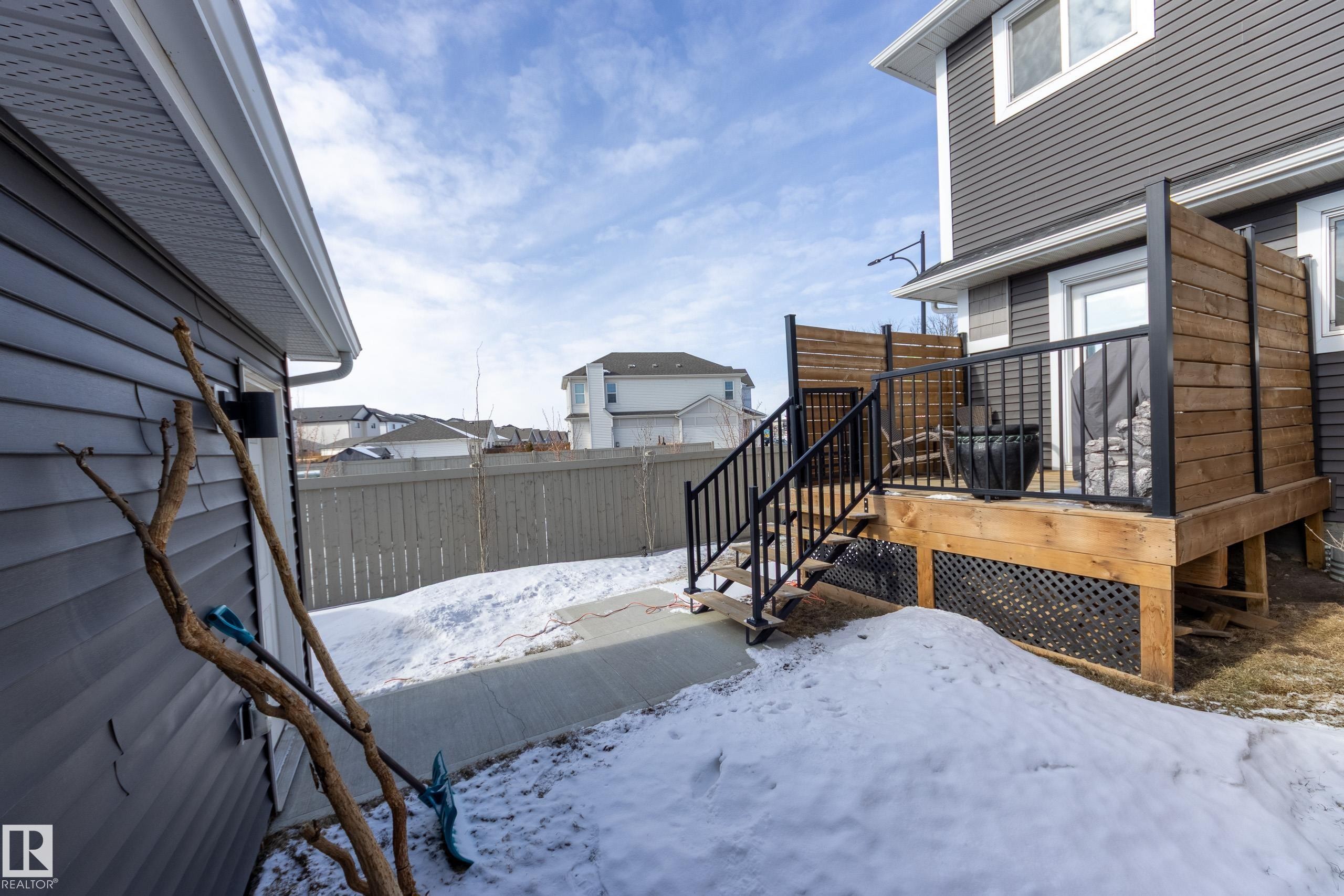 5181 Edgemont Boulevard, Edmonton, AB