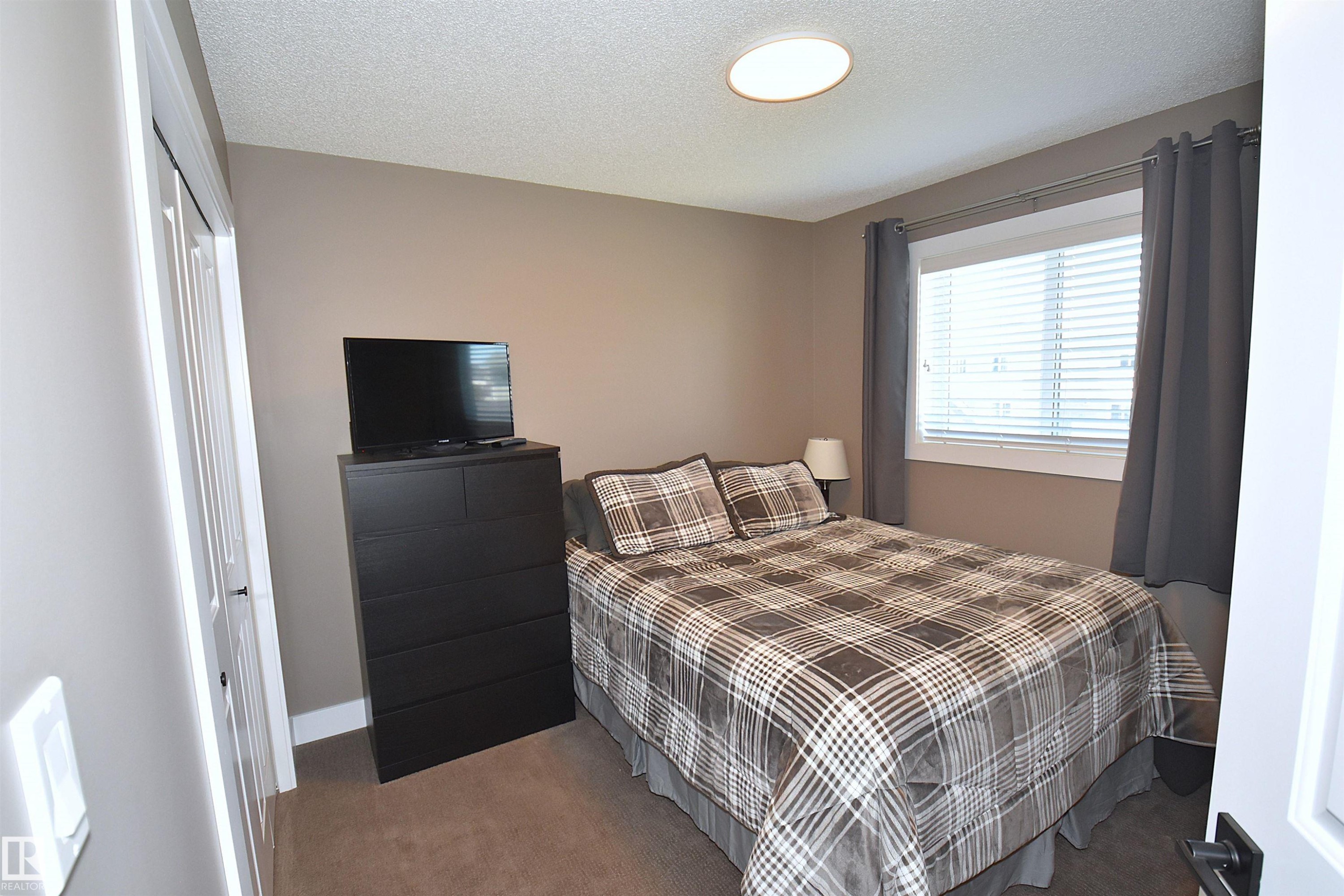 5223 Chappelle Road, Edmonton, AB