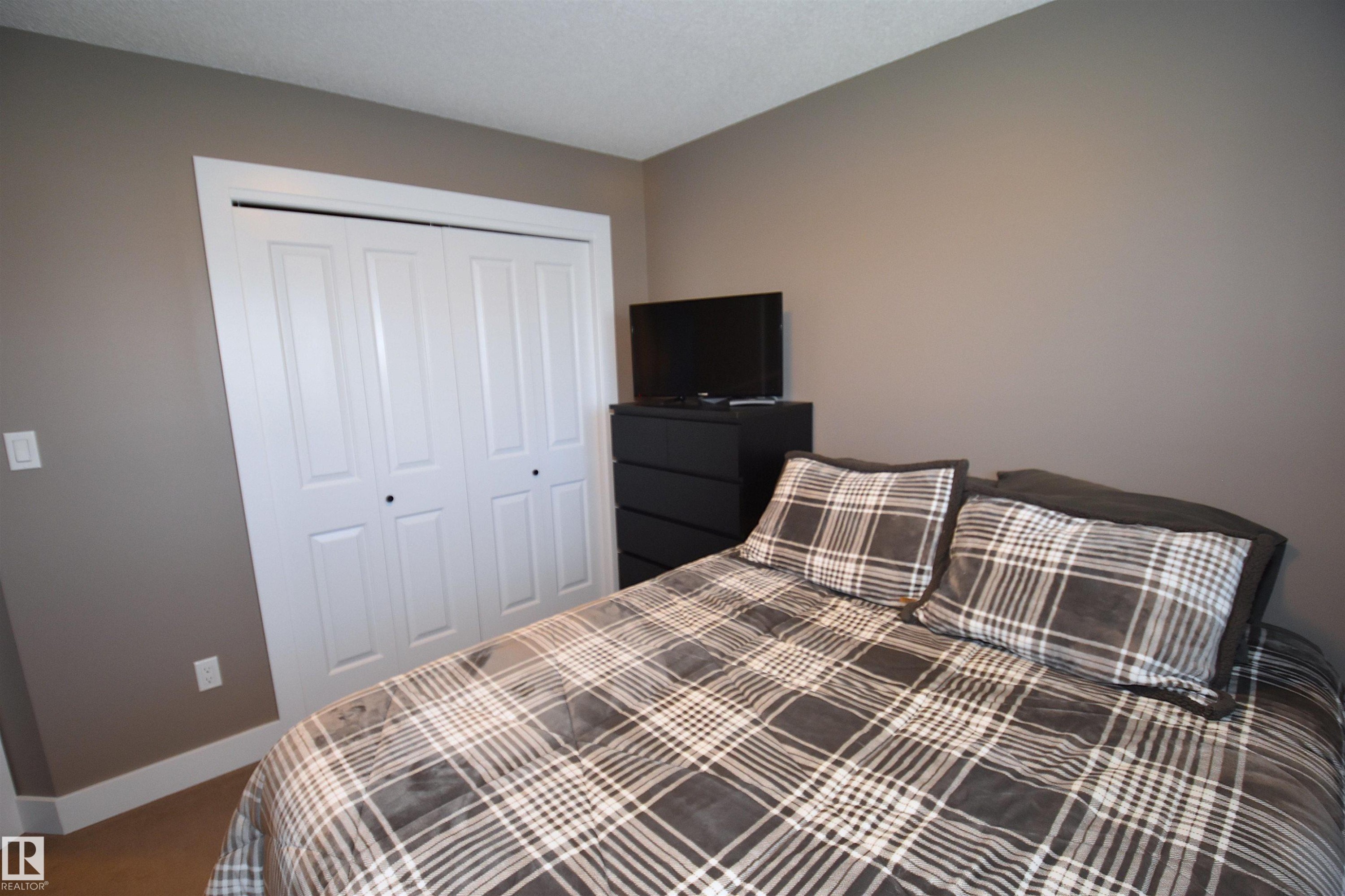 5223 Chappelle Road, Edmonton, AB