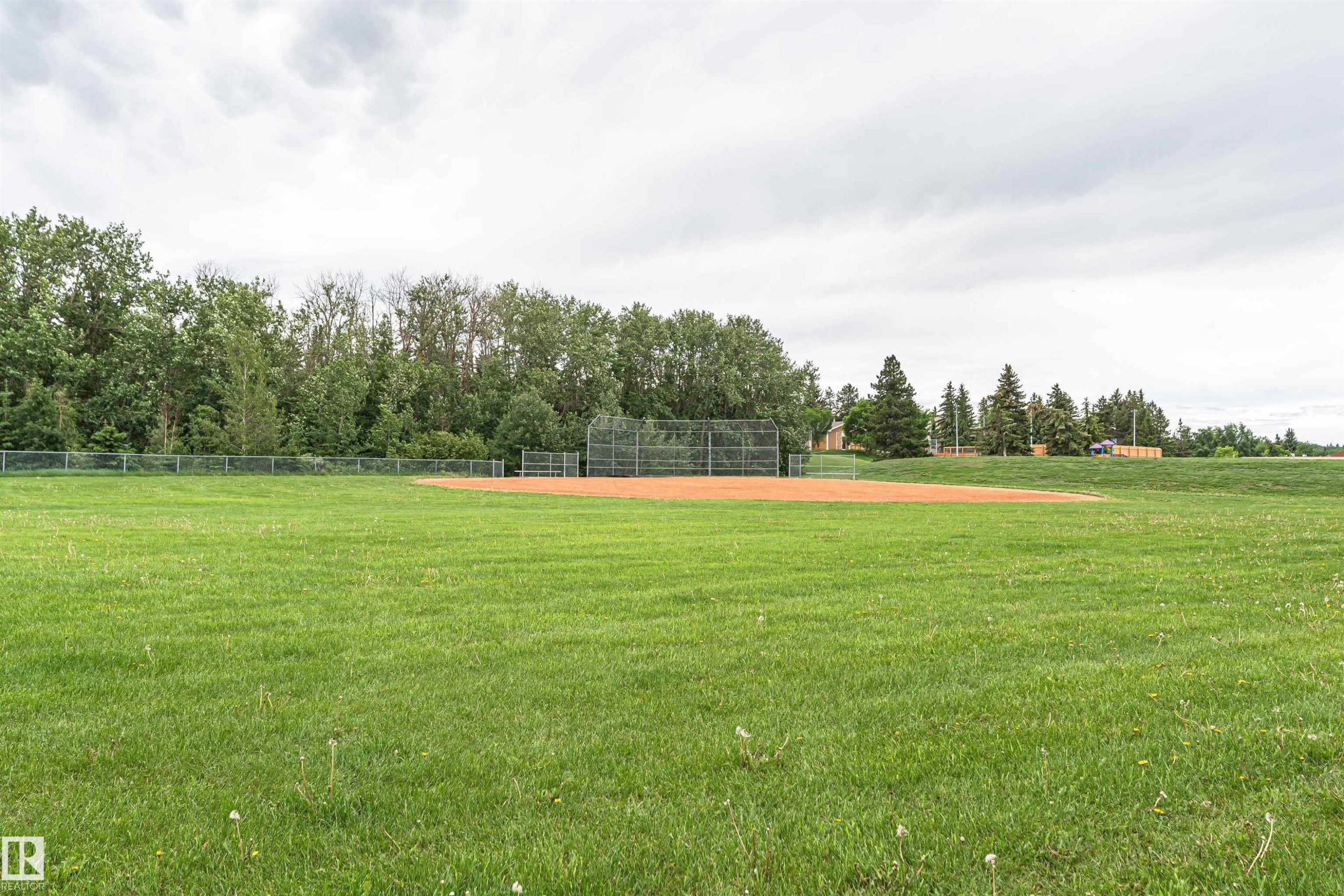 Community - 18 Walden Park, St. Albert, AB
