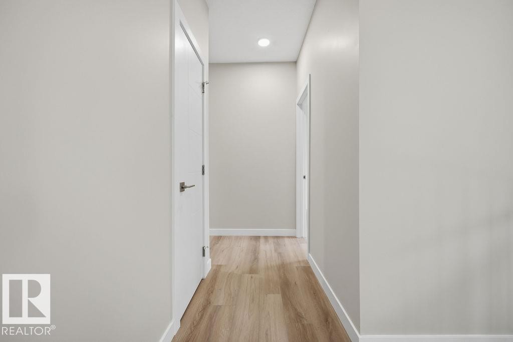 Corridor - 6204 150 Avenue Nw, Edmonton, AB
