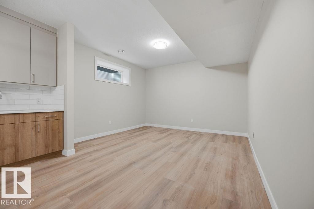 Basement - 6204 150 Avenue Nw, Edmonton, AB