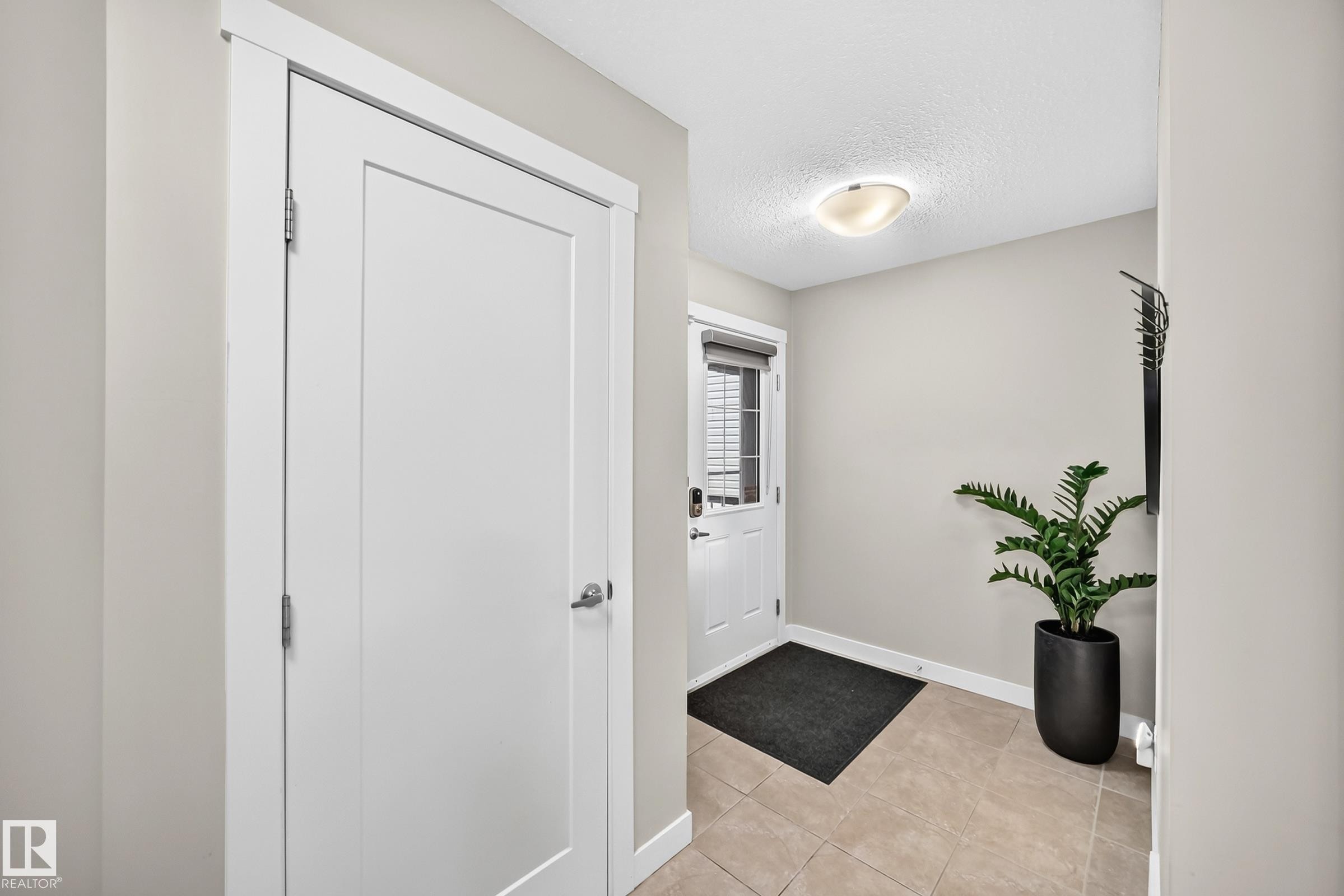 4477 Annett Common, Edmonton, AB