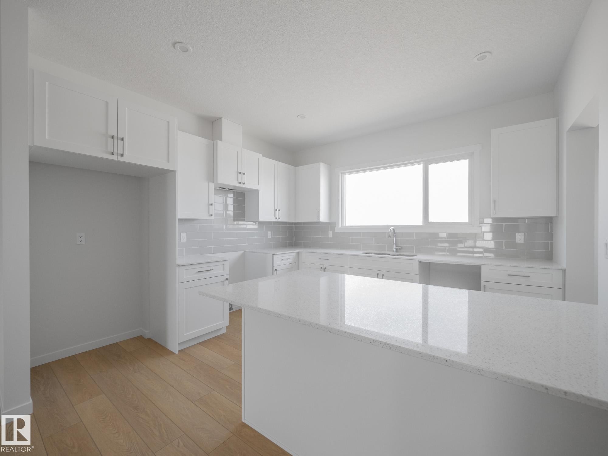 424 176 Avenue, Edmonton, AB