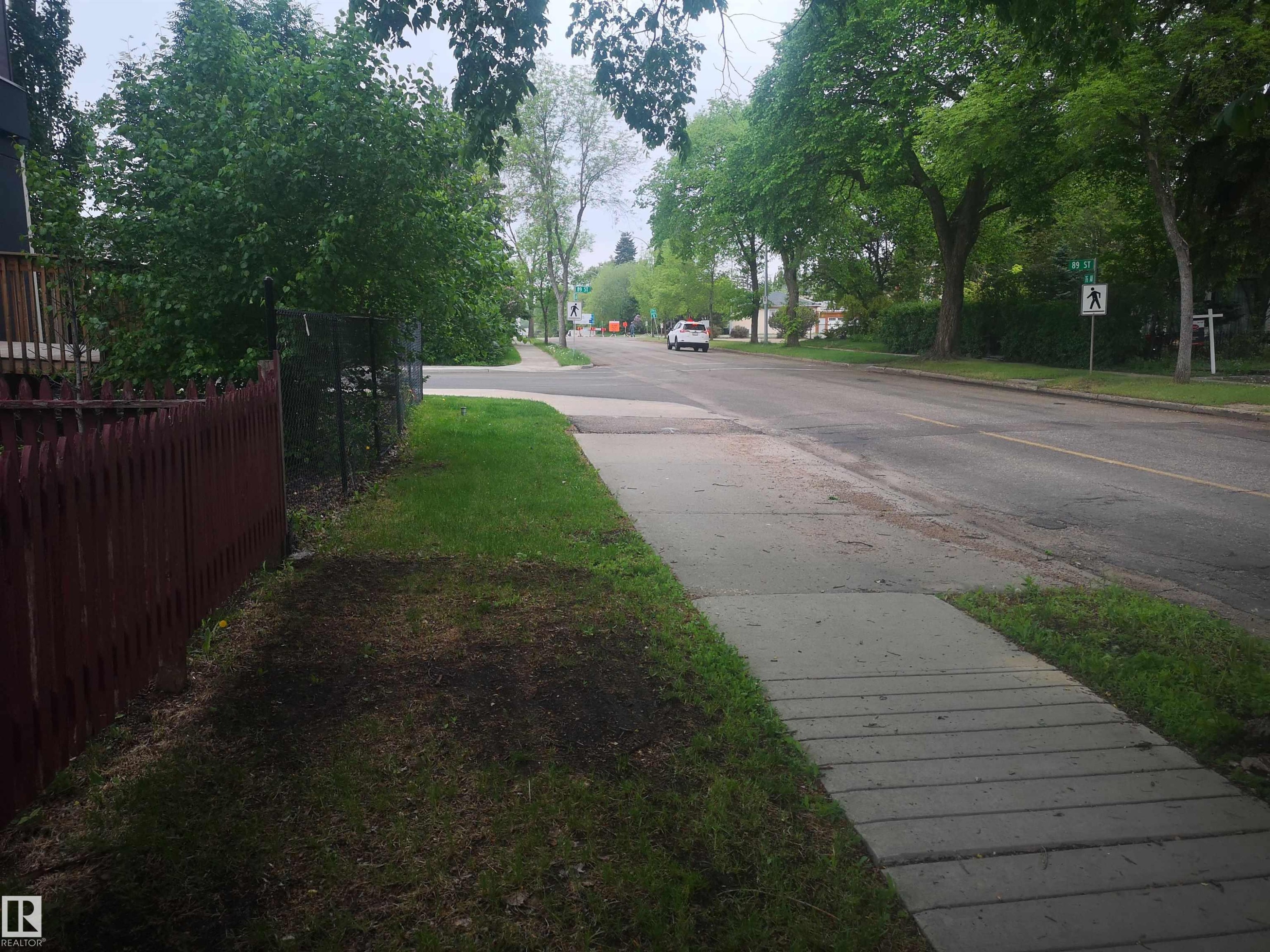 8751 76 Avenue Nw, Edmonton, AB