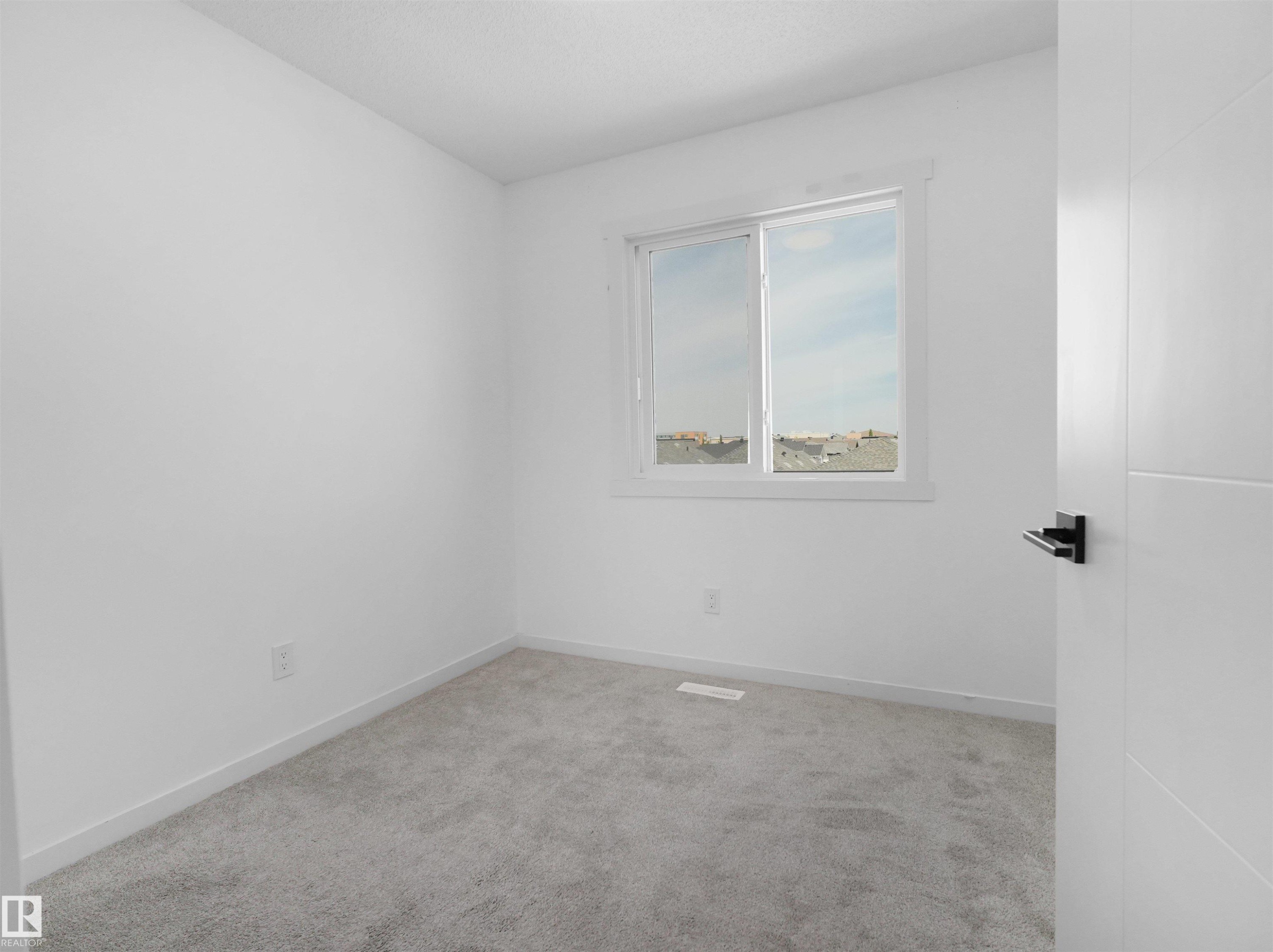 1230 Aster Boulevard, Edmonton, AB