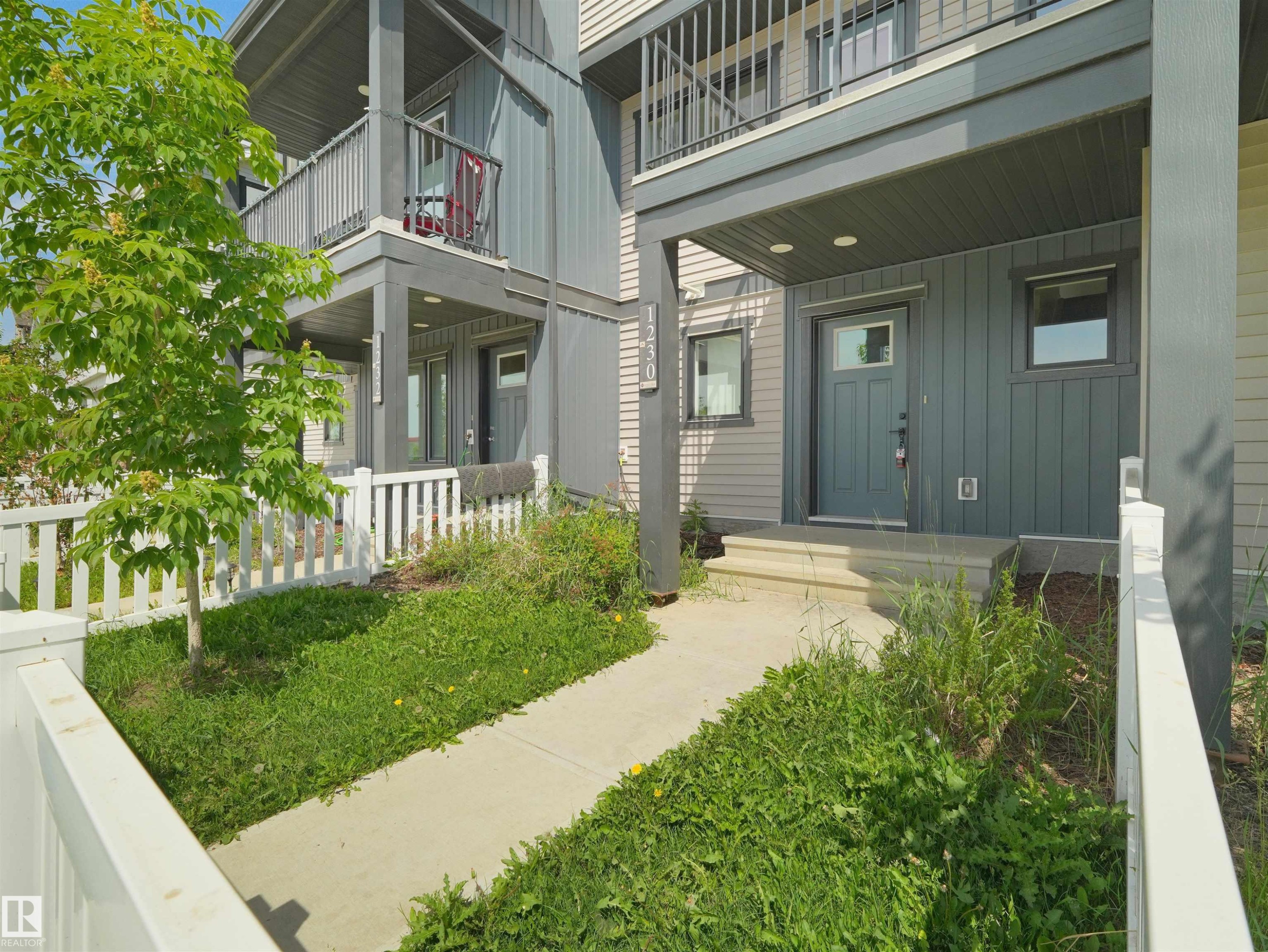 1230 Aster Boulevard, Edmonton, AB