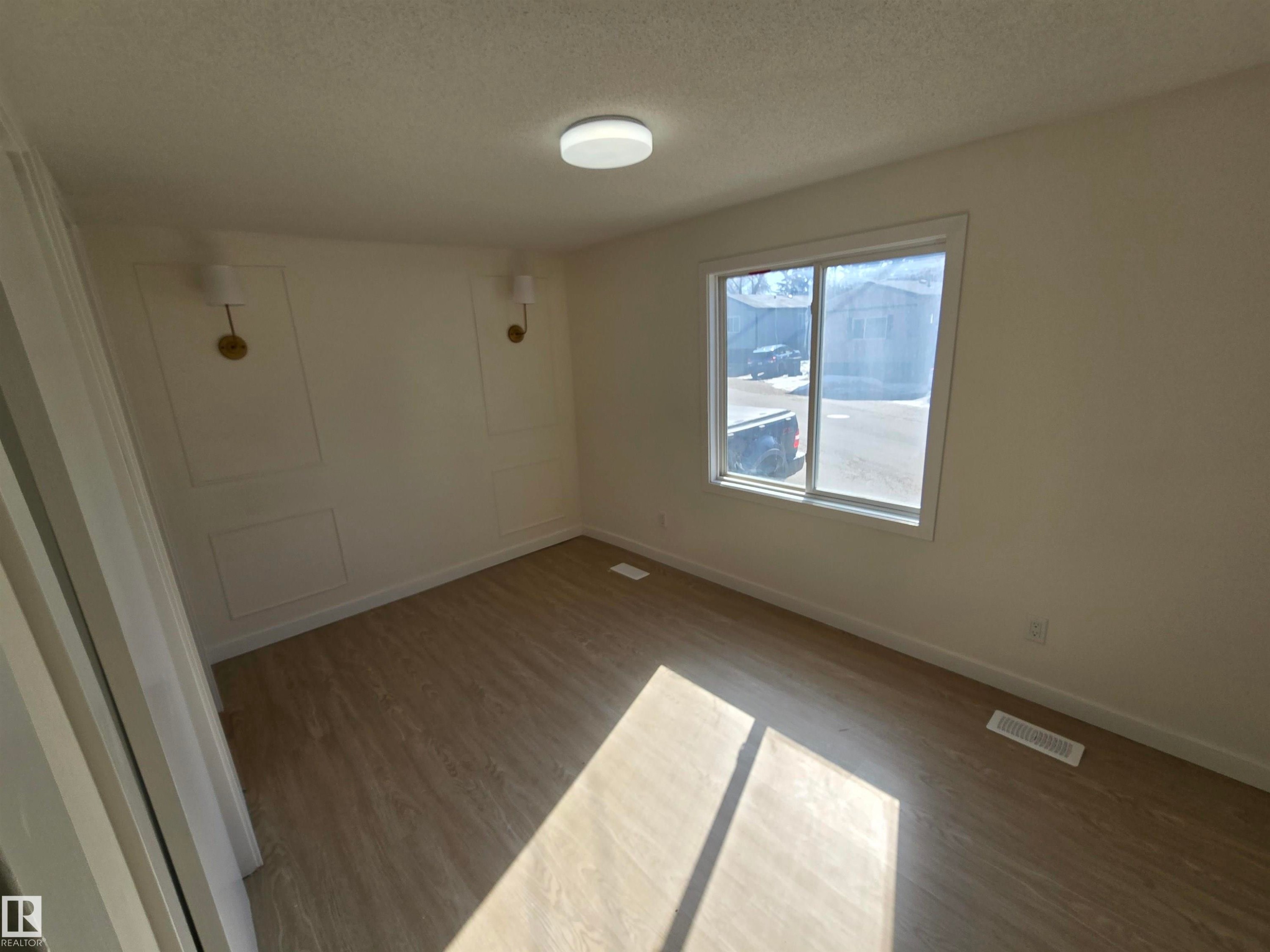 92 305 Calahoo Road, Spruce Grove, AB