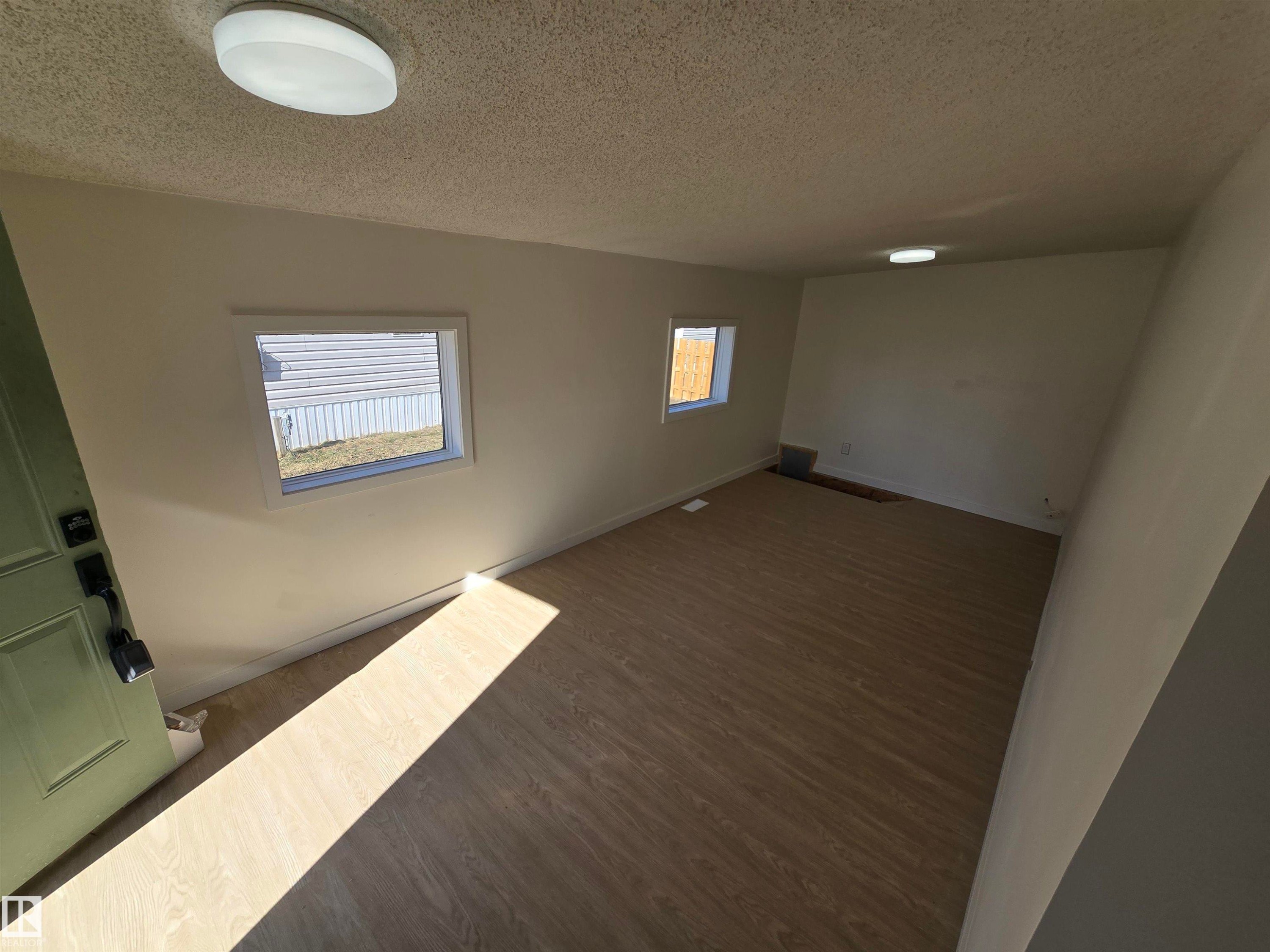 92 305 Calahoo Road, Spruce Grove, AB
