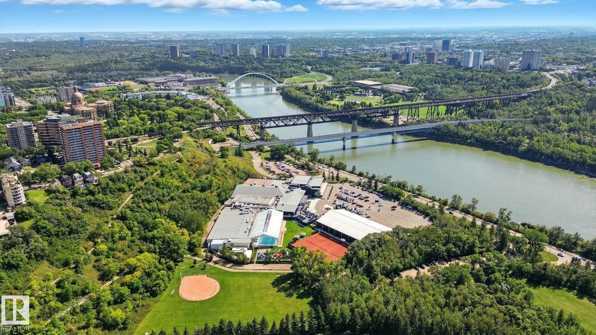 102 10649 Saskatchewan Drive, Edmonton, AB