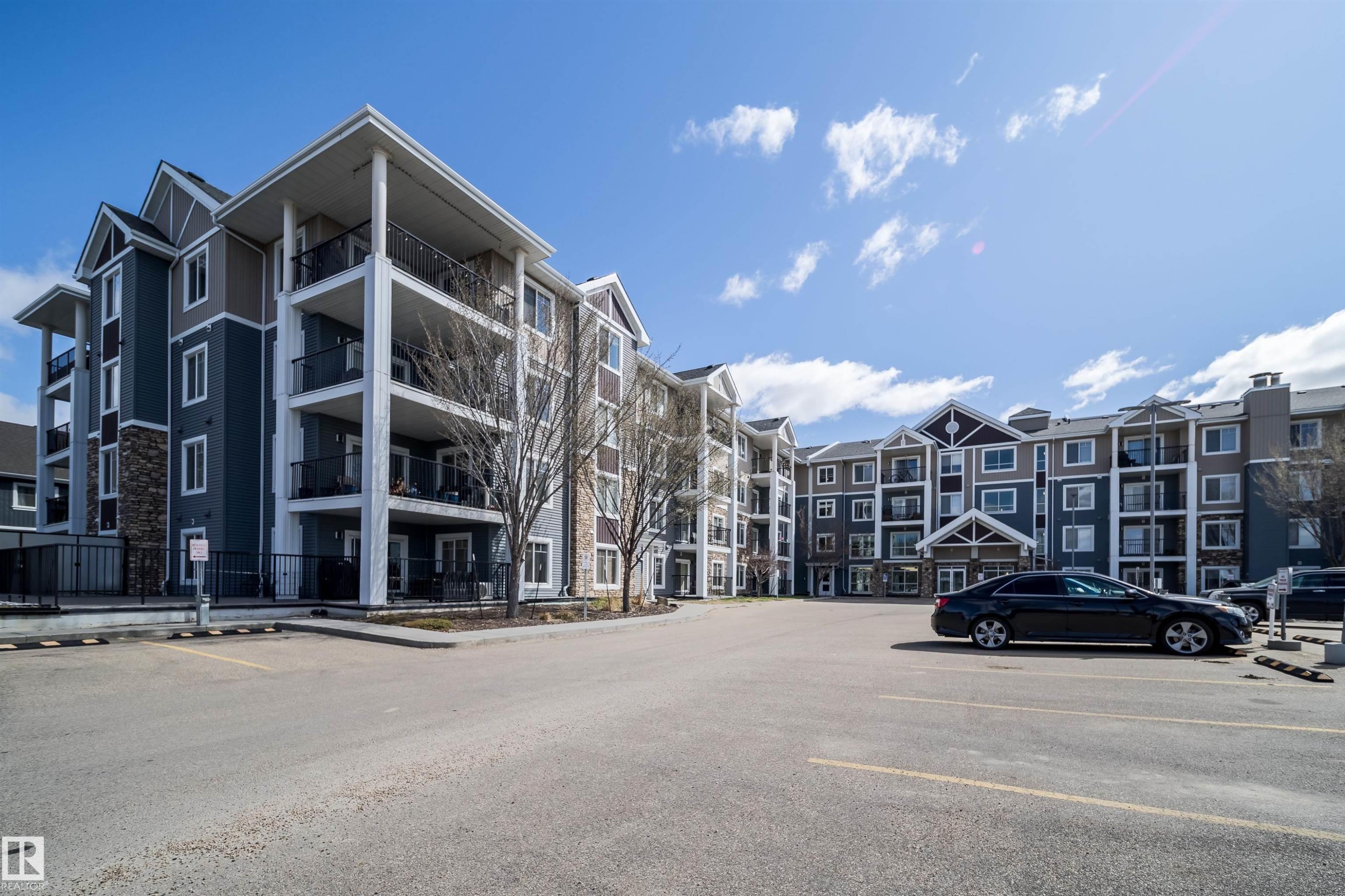 Outdoor building - 421 4008 Savaryn Drive, Edmonton, AB - Outdoor With Facade