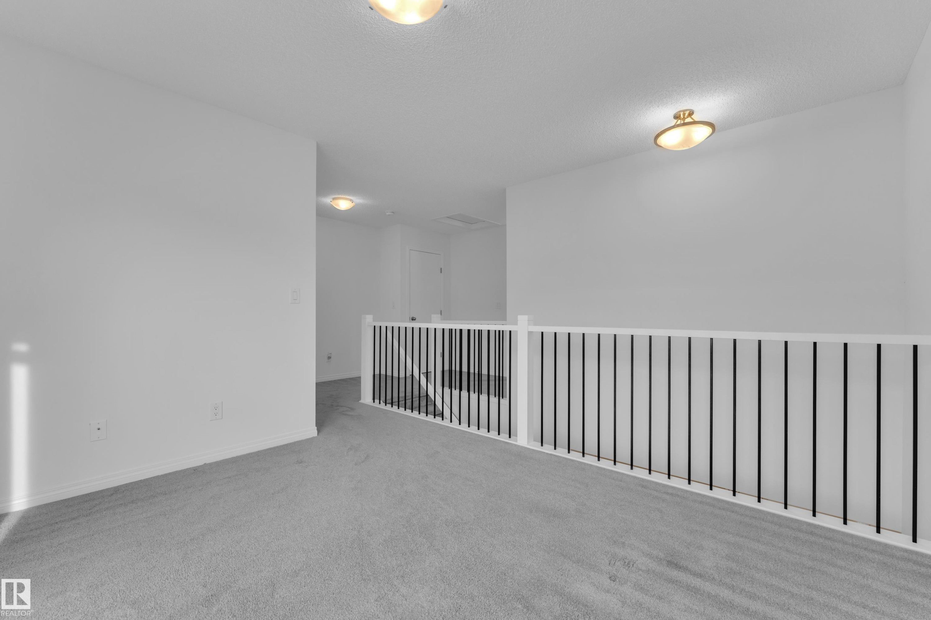 Empty room - 144 Sunwapta Way, Edmonton, AB