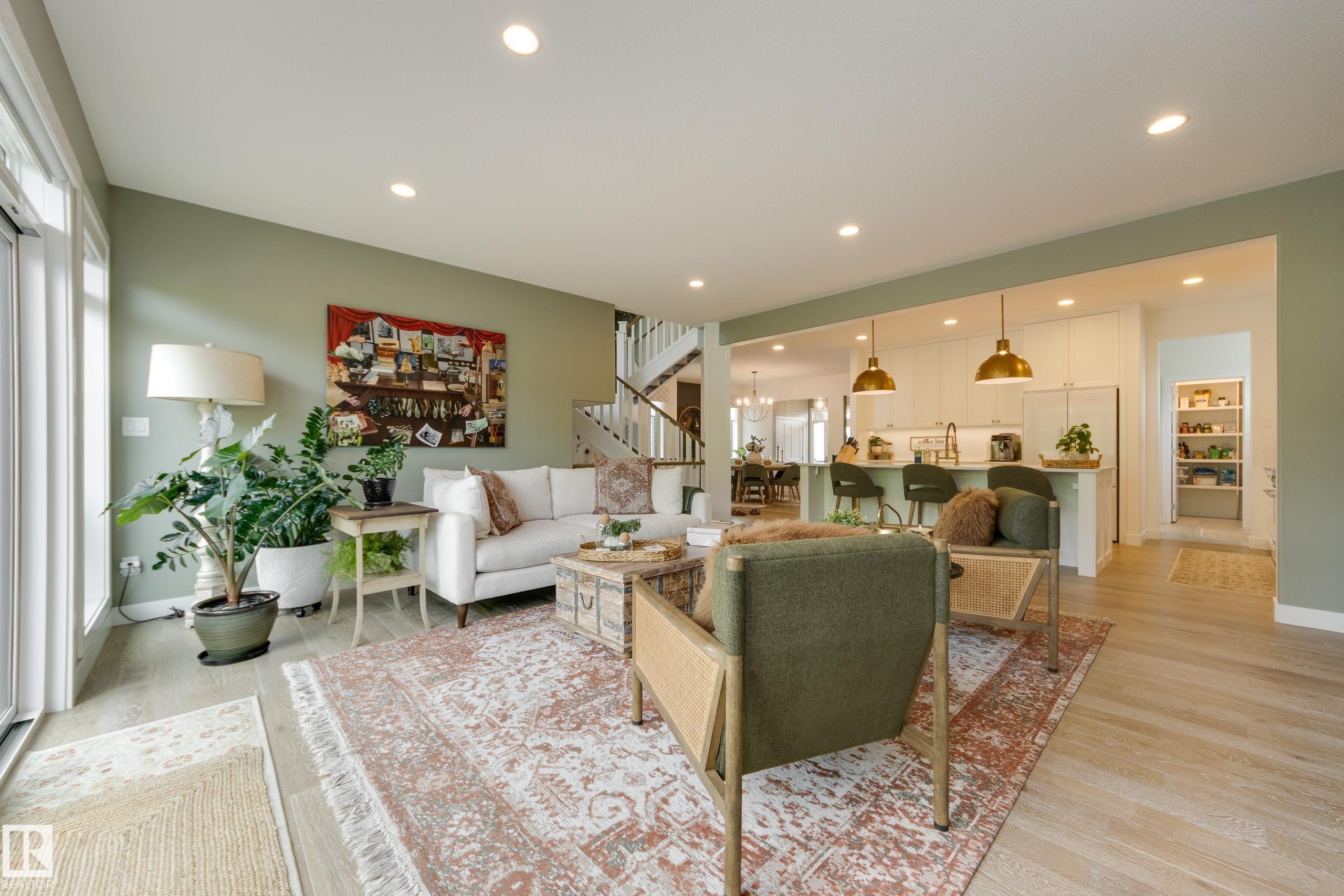 20332 29 Avenue, Edmonton, AB
