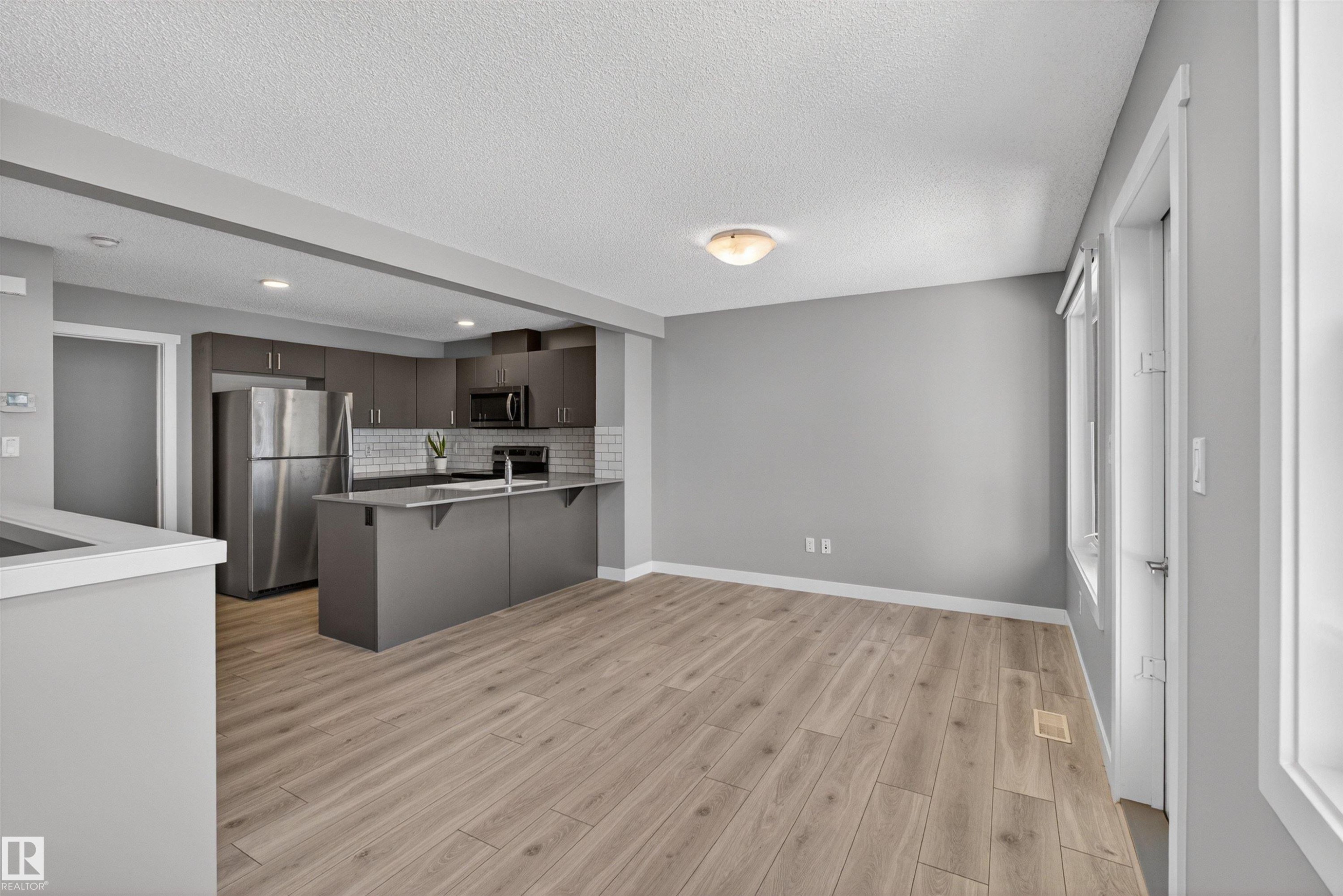 1203 163 Street Sw, Edmonton, AB