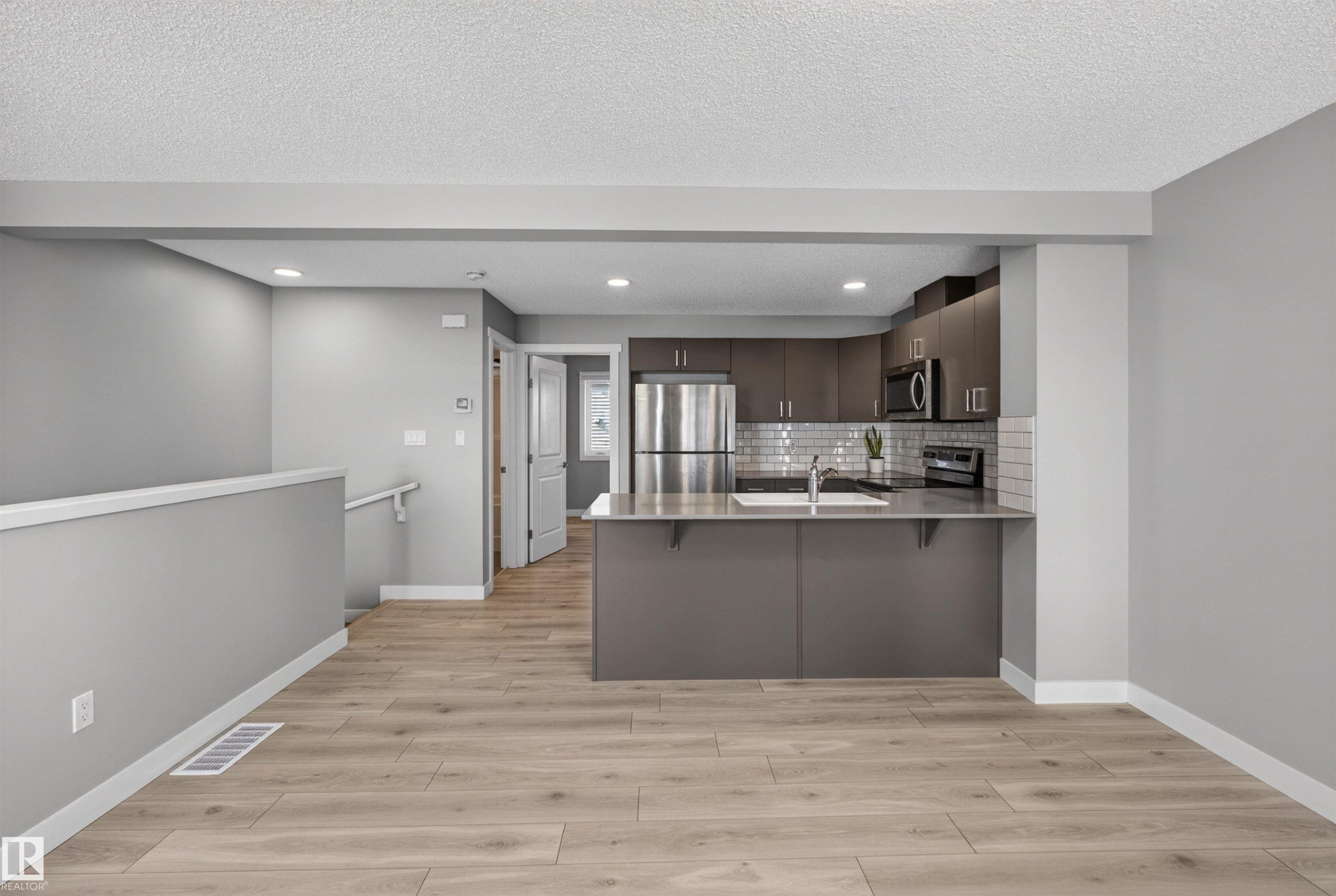 1203 163 Street Sw, Edmonton, AB