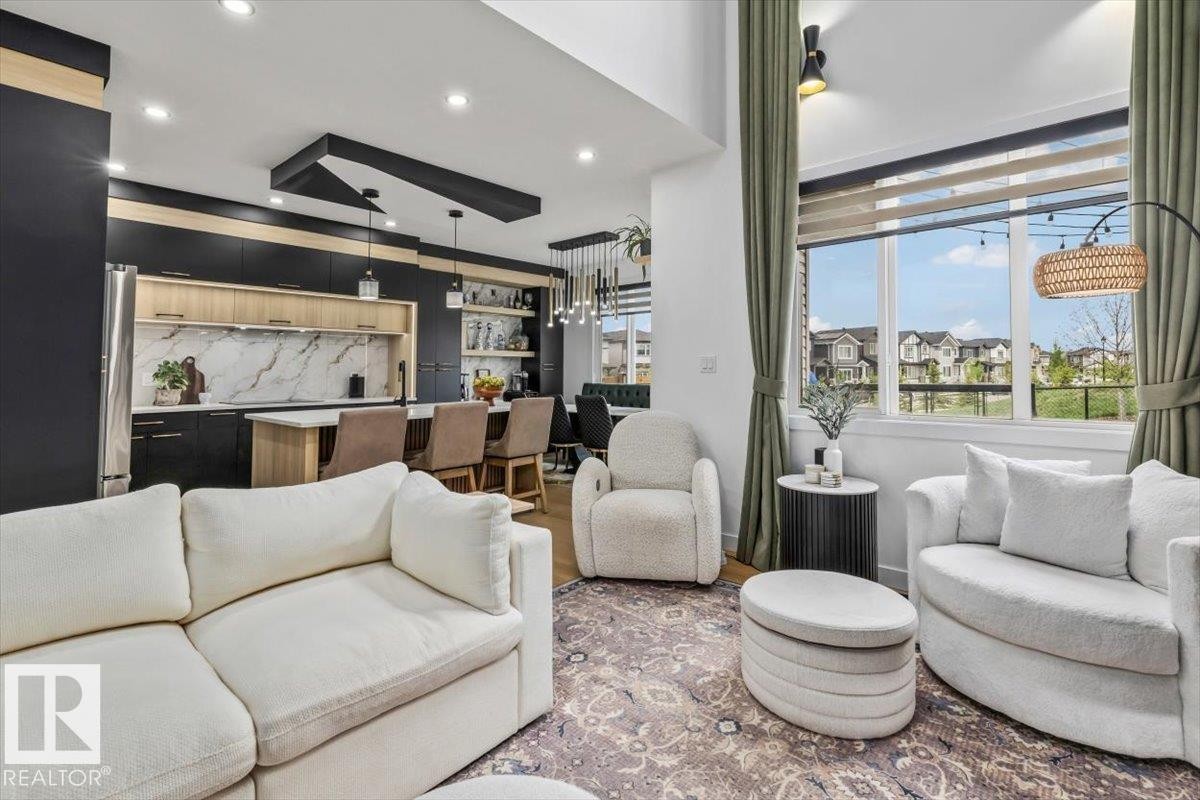 3616 Triomphe Boulevard, Beaumont, AB - Indoor Photo Showing Living Room
