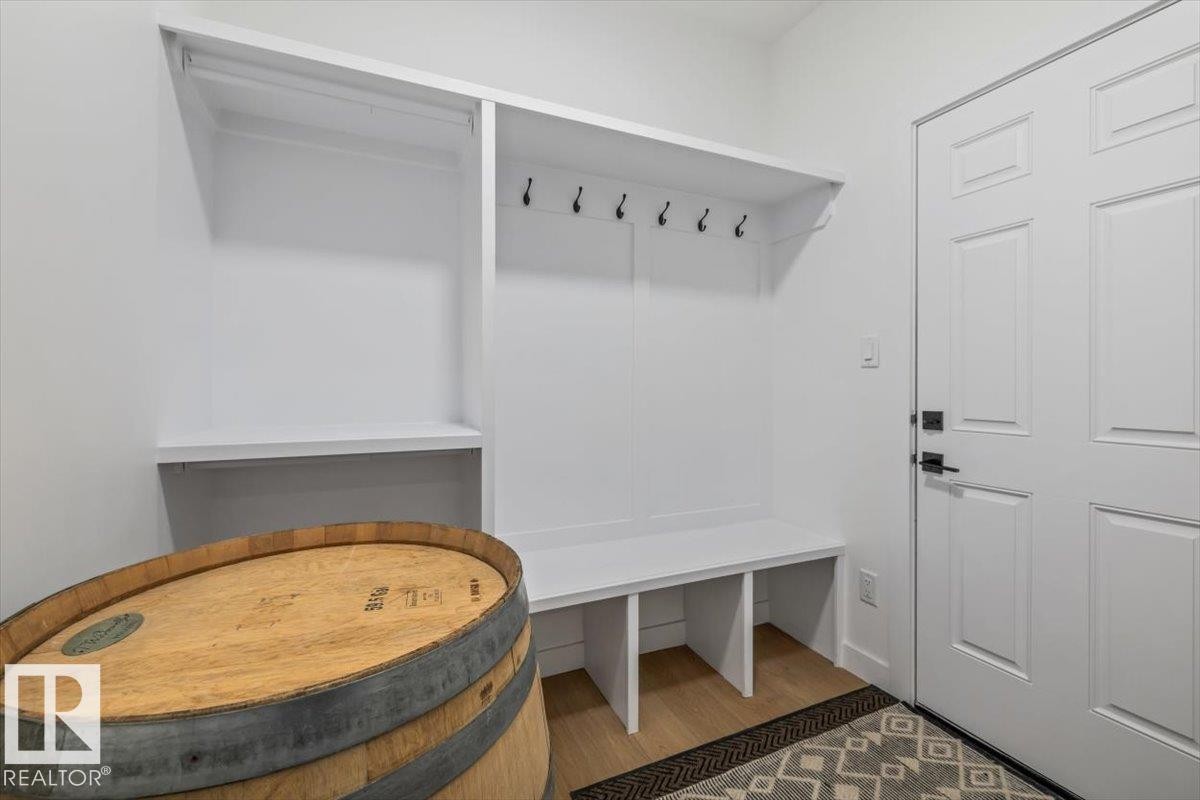 3616 Triomphe Boulevard, Beaumont, AB - Indoor