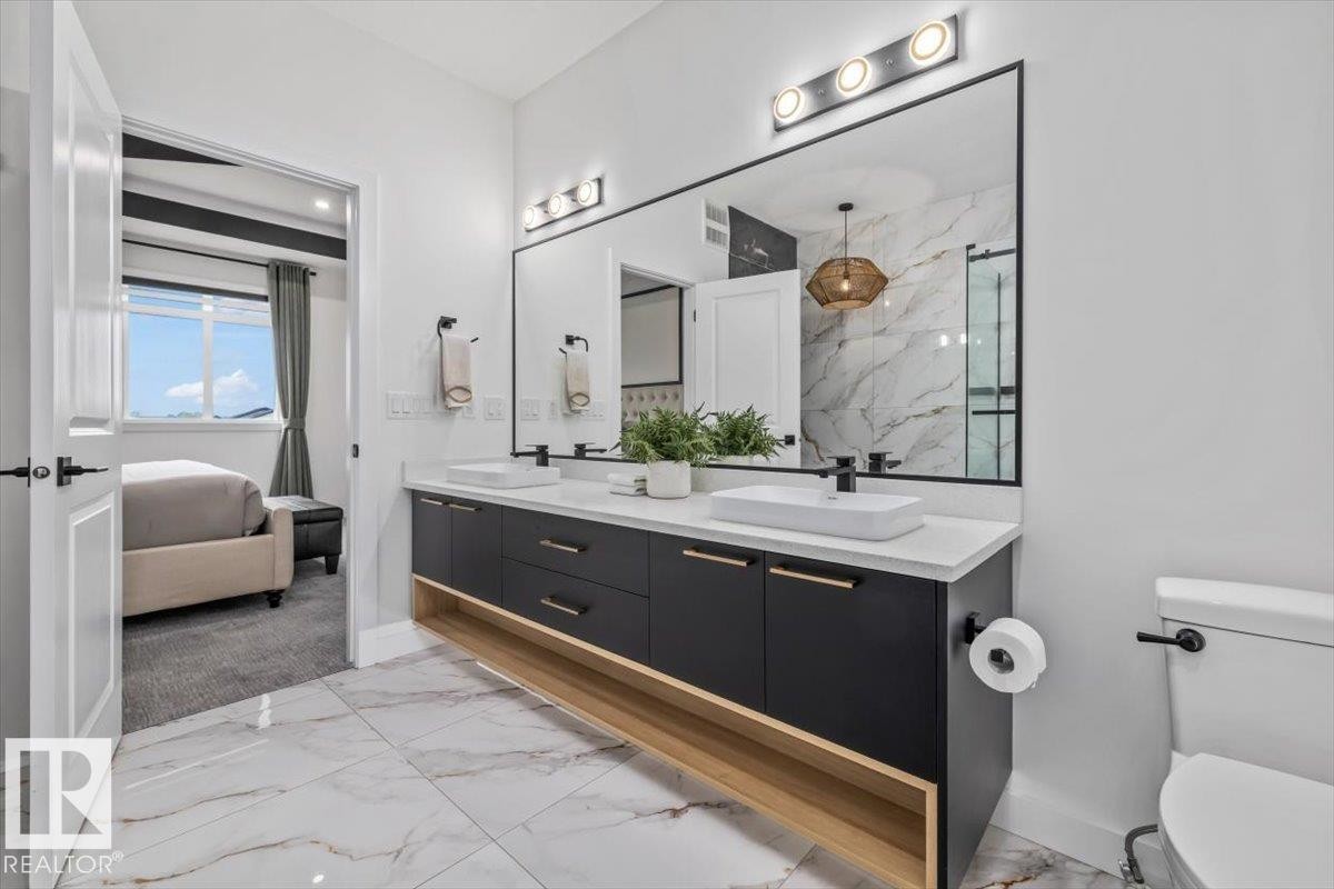3616 Triomphe Boulevard, Beaumont, AB - Indoor Photo Showing Bathroom