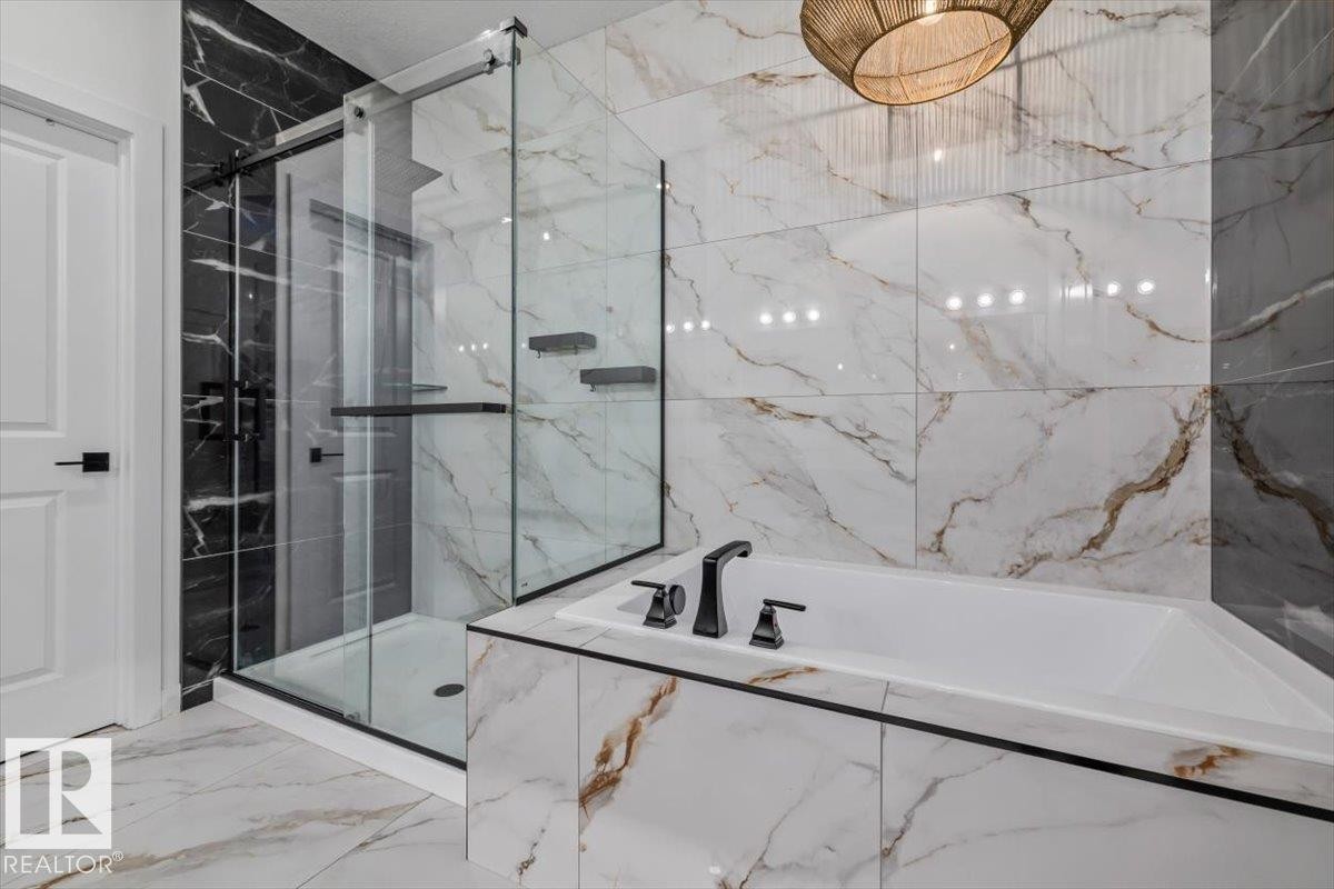 3616 Triomphe Boulevard, Beaumont, AB - Indoor Photo Showing Bathroom