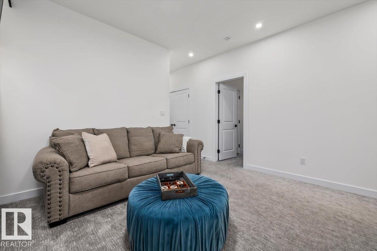 3616 Triomphe Boulevard, Beaumont, AB - Indoor Photo Showing Living Room