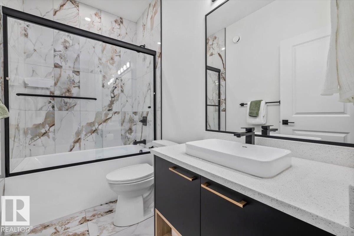 3616 Triomphe Boulevard, Beaumont, AB - Indoor Photo Showing Bathroom