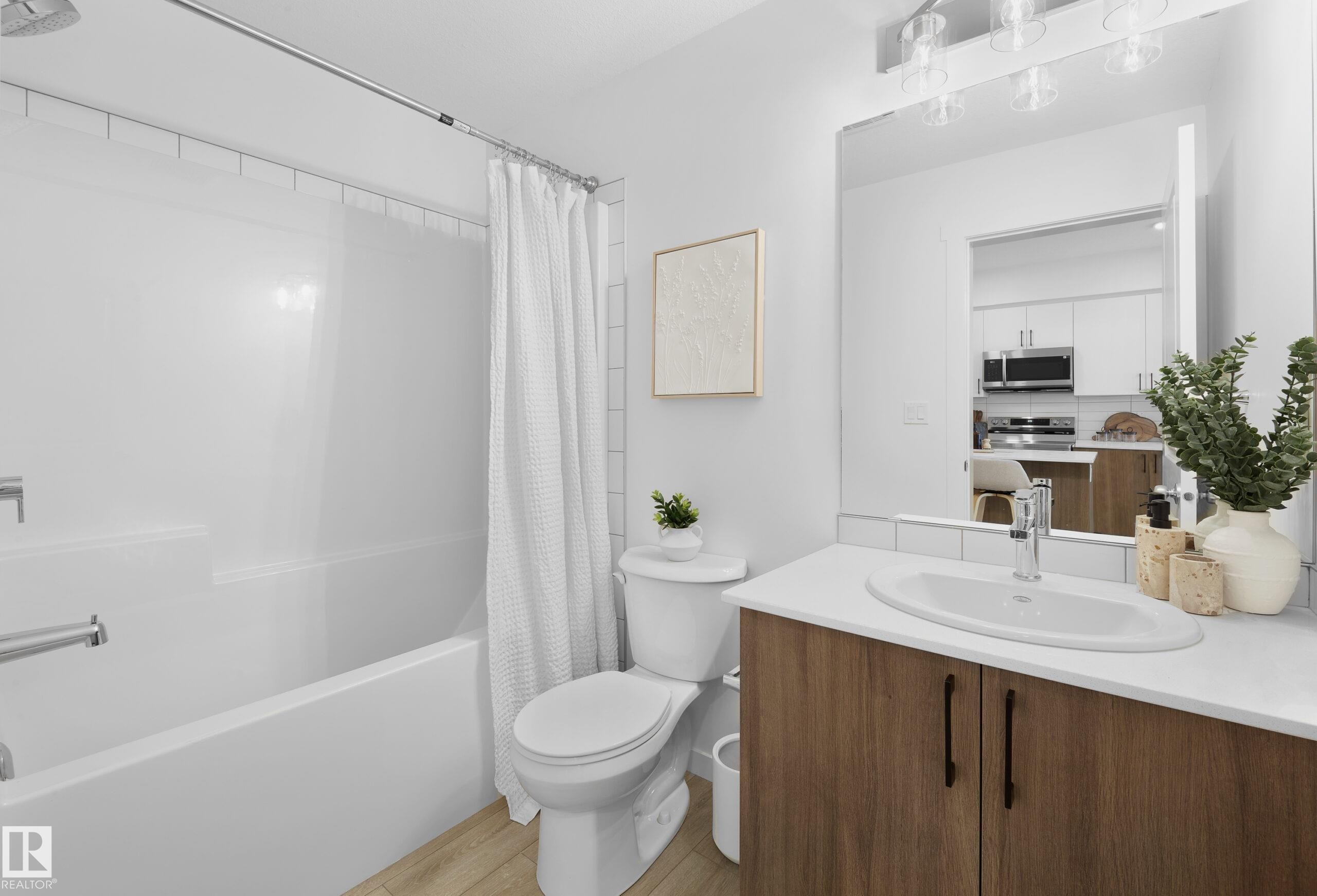 Bathroom - 102 860 Secord Boulevard, Edmonton, AB