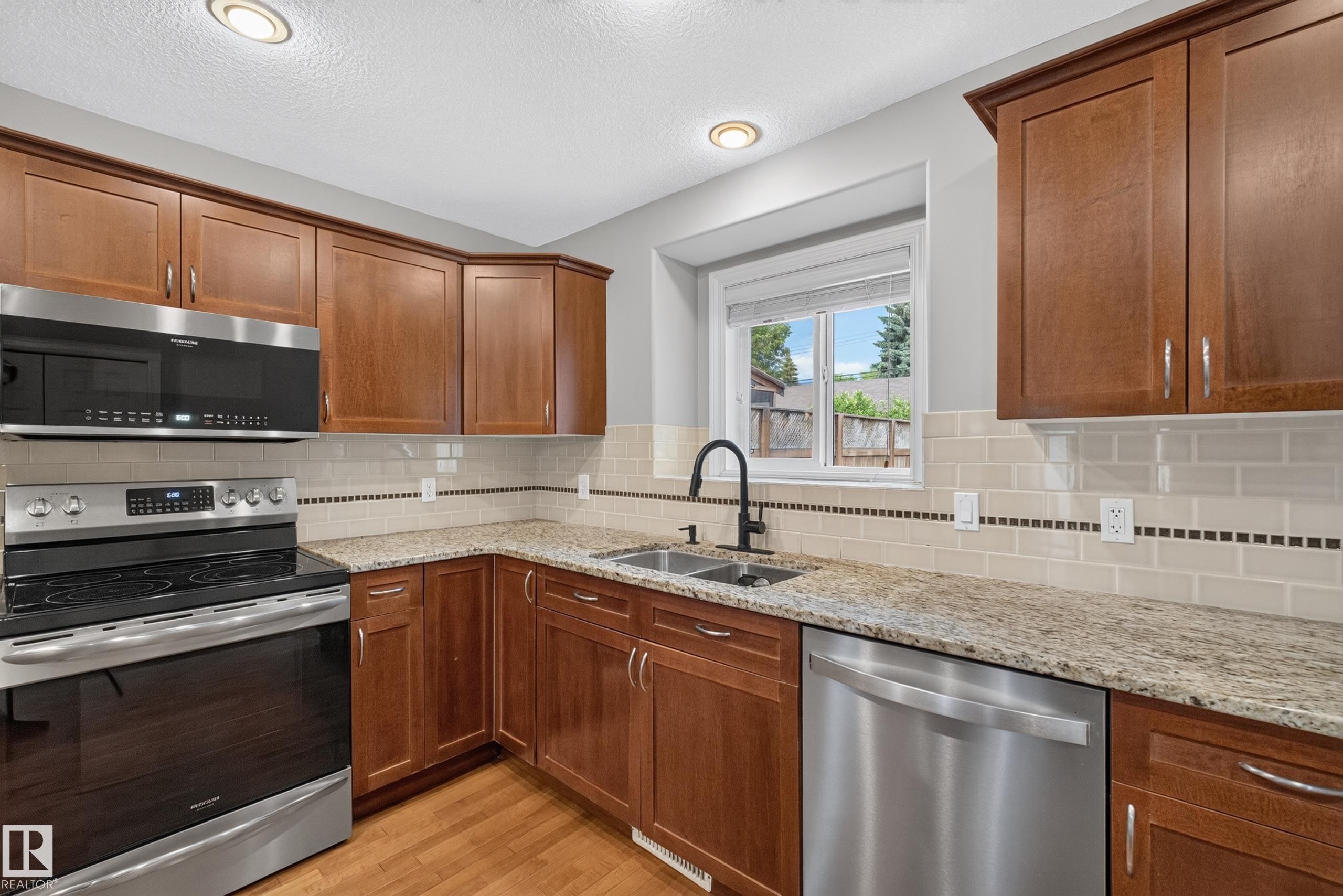7027 106 Street, Edmonton, AB