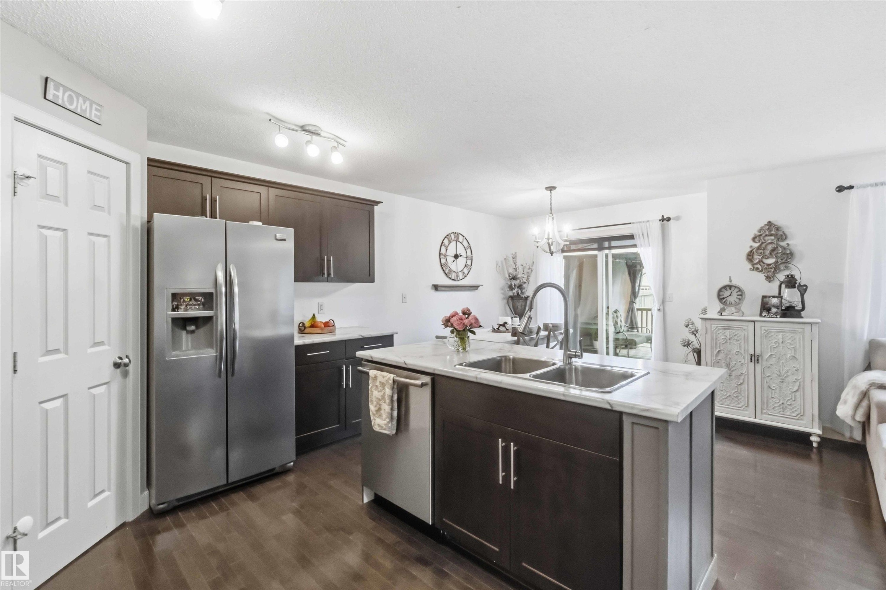 Kitchen - 20013 131 Avenue, Edmonton, AB