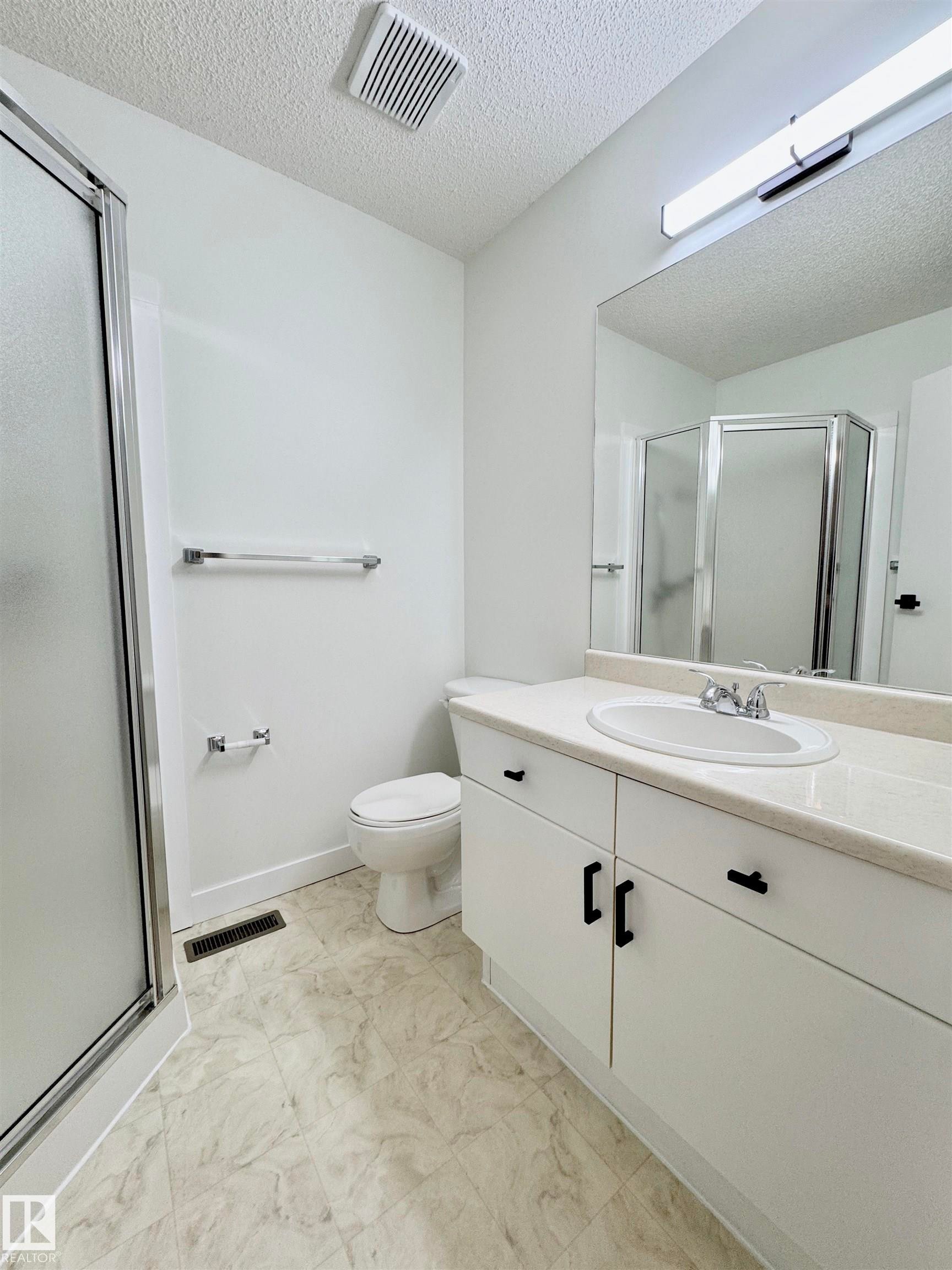 8118 27 Avenue Nw, Edmonton, AB