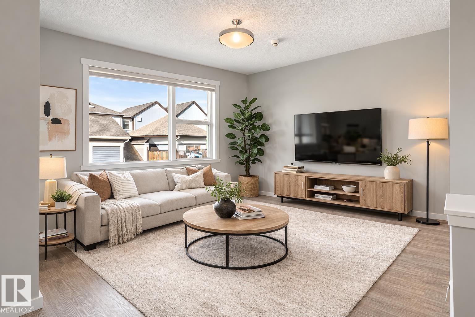 2577 Coughlan Road, Edmonton, AB - Indoor Photo Showing Living Room