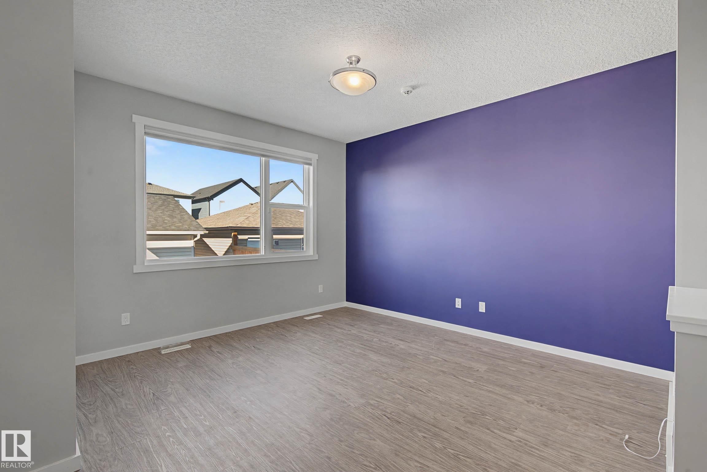 2577 Coughlan Road, Edmonton, AB - Indoor Photo Showing Other Room