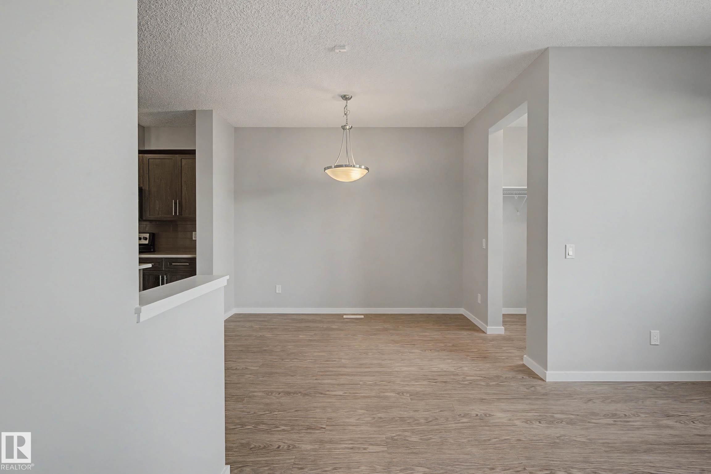 2577 Coughlan Road, Edmonton, AB - Indoor Photo Showing Other Room