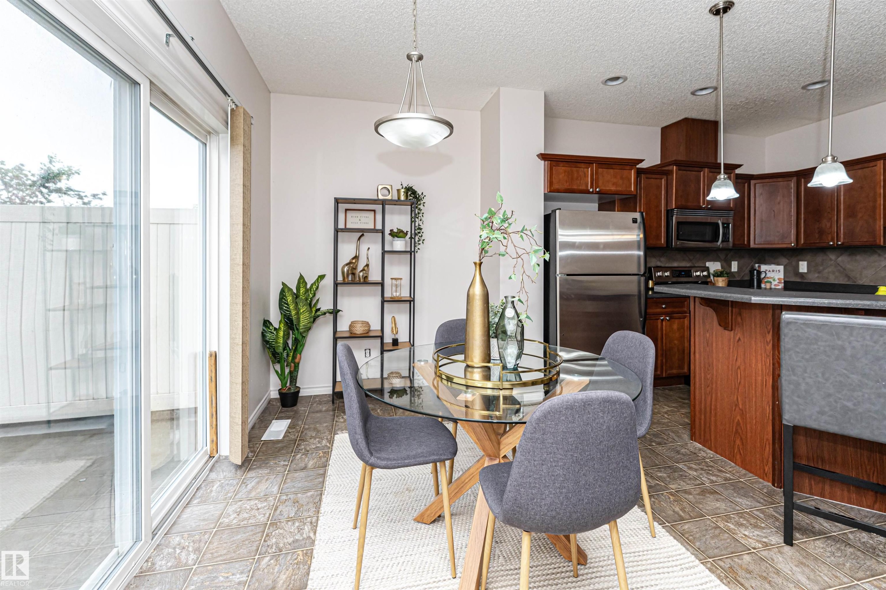 103 13825 155 Avenue, Edmonton, AB