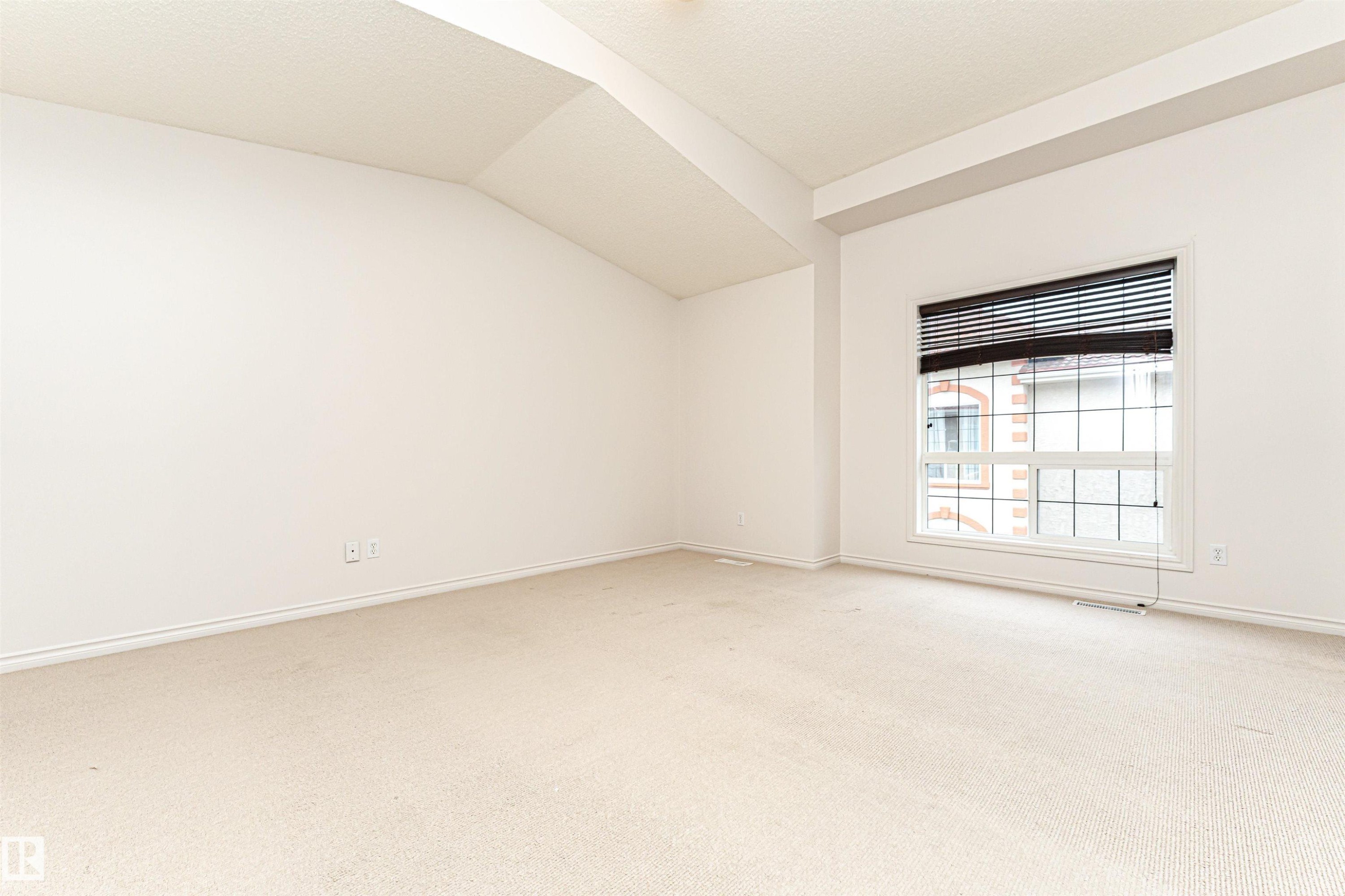 103 13825 155 Avenue, Edmonton, AB