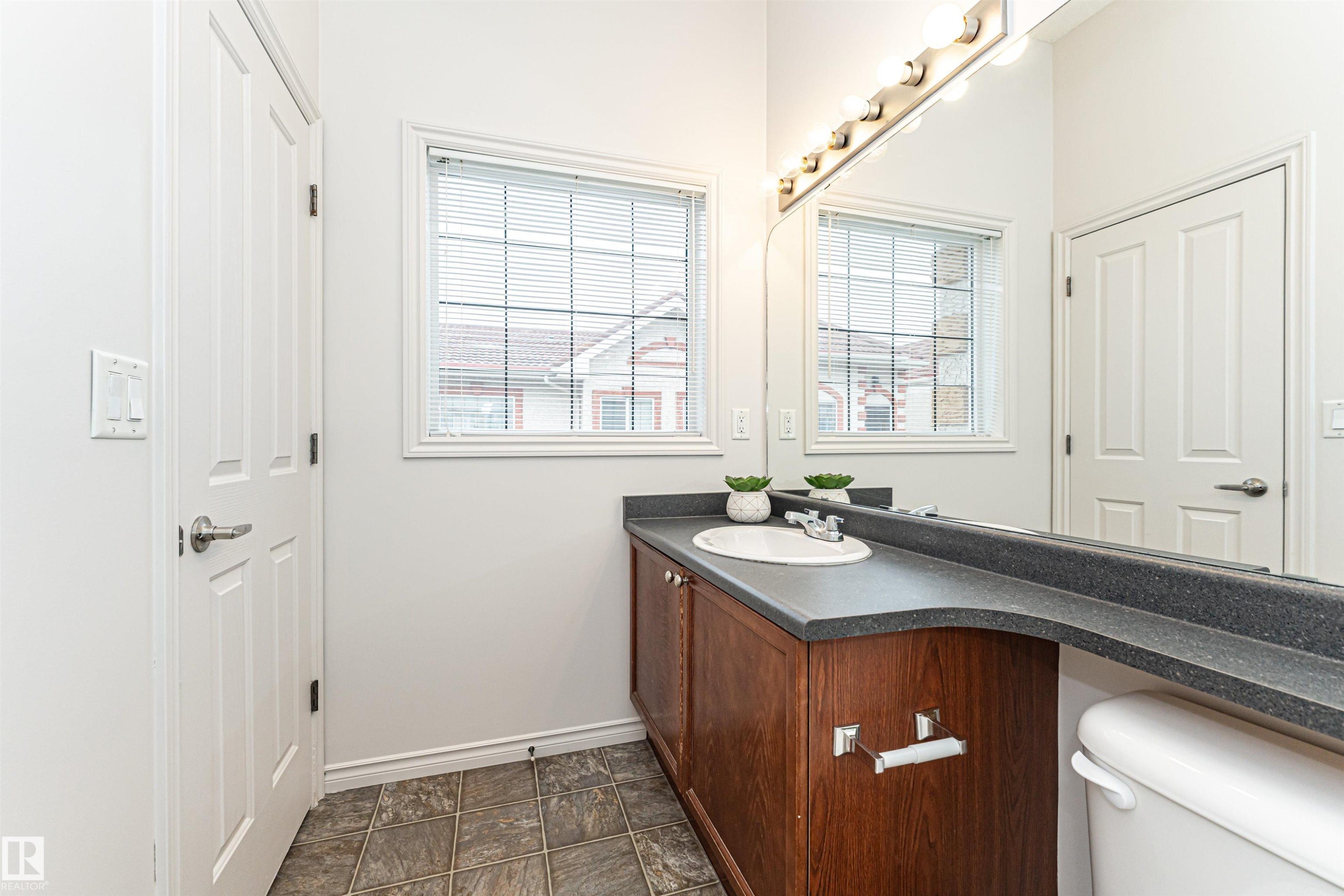 103 13825 155 Avenue, Edmonton, AB