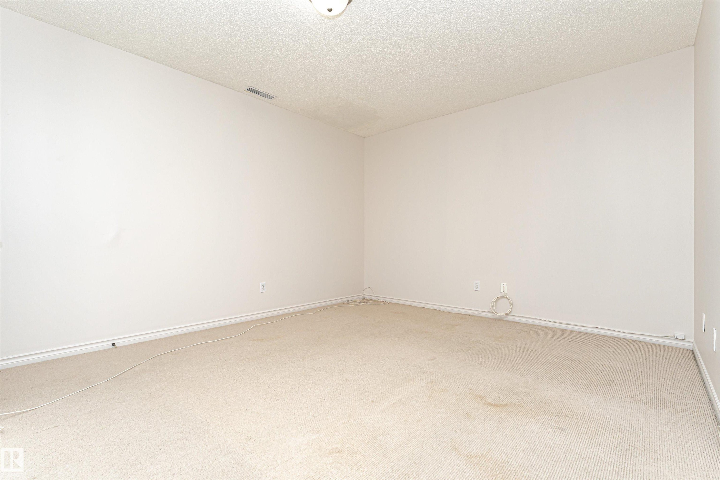 103 13825 155 Avenue, Edmonton, AB